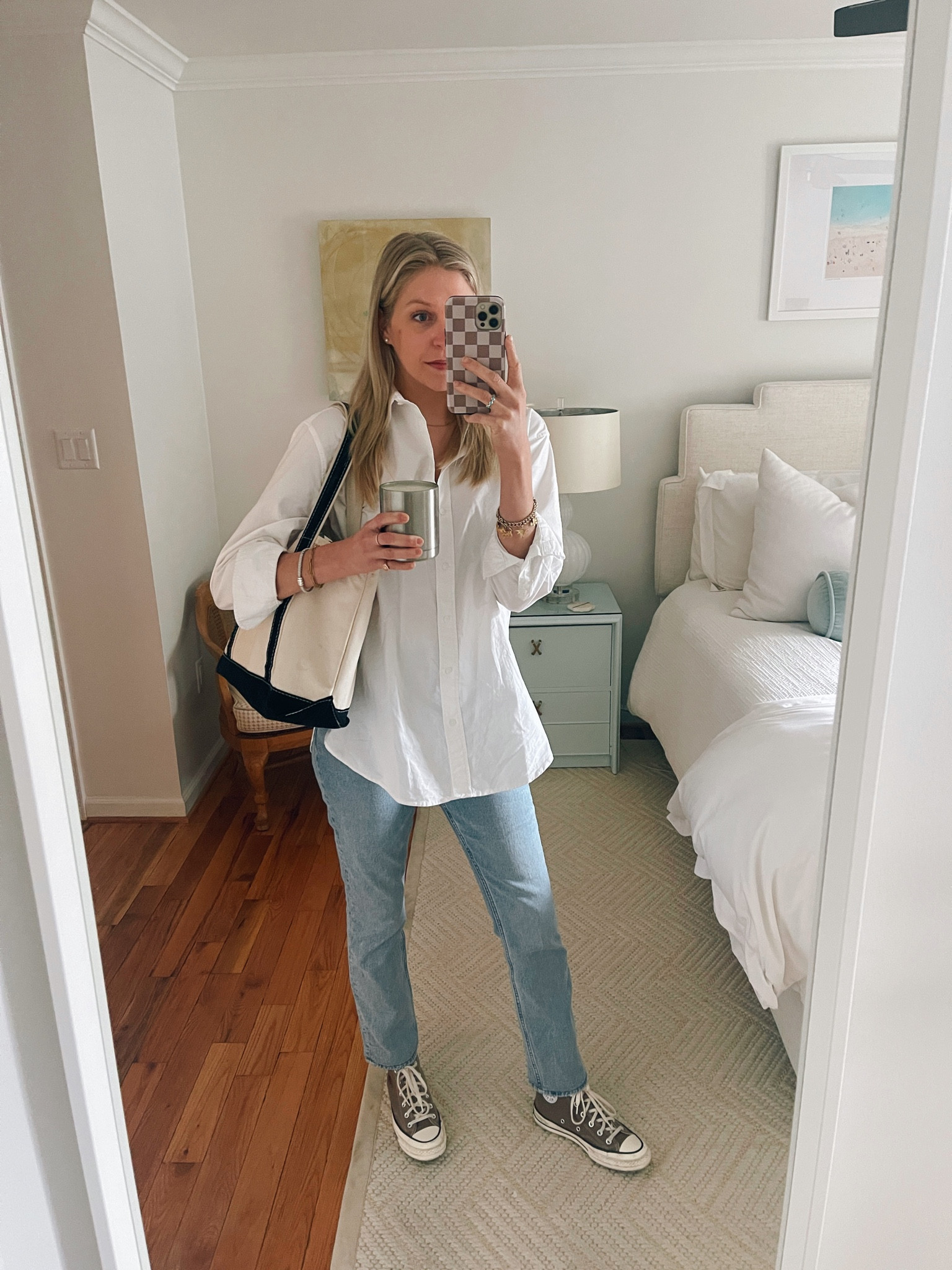 Favorite products in one outfit. Oxford, Abercrombie jeans and converse