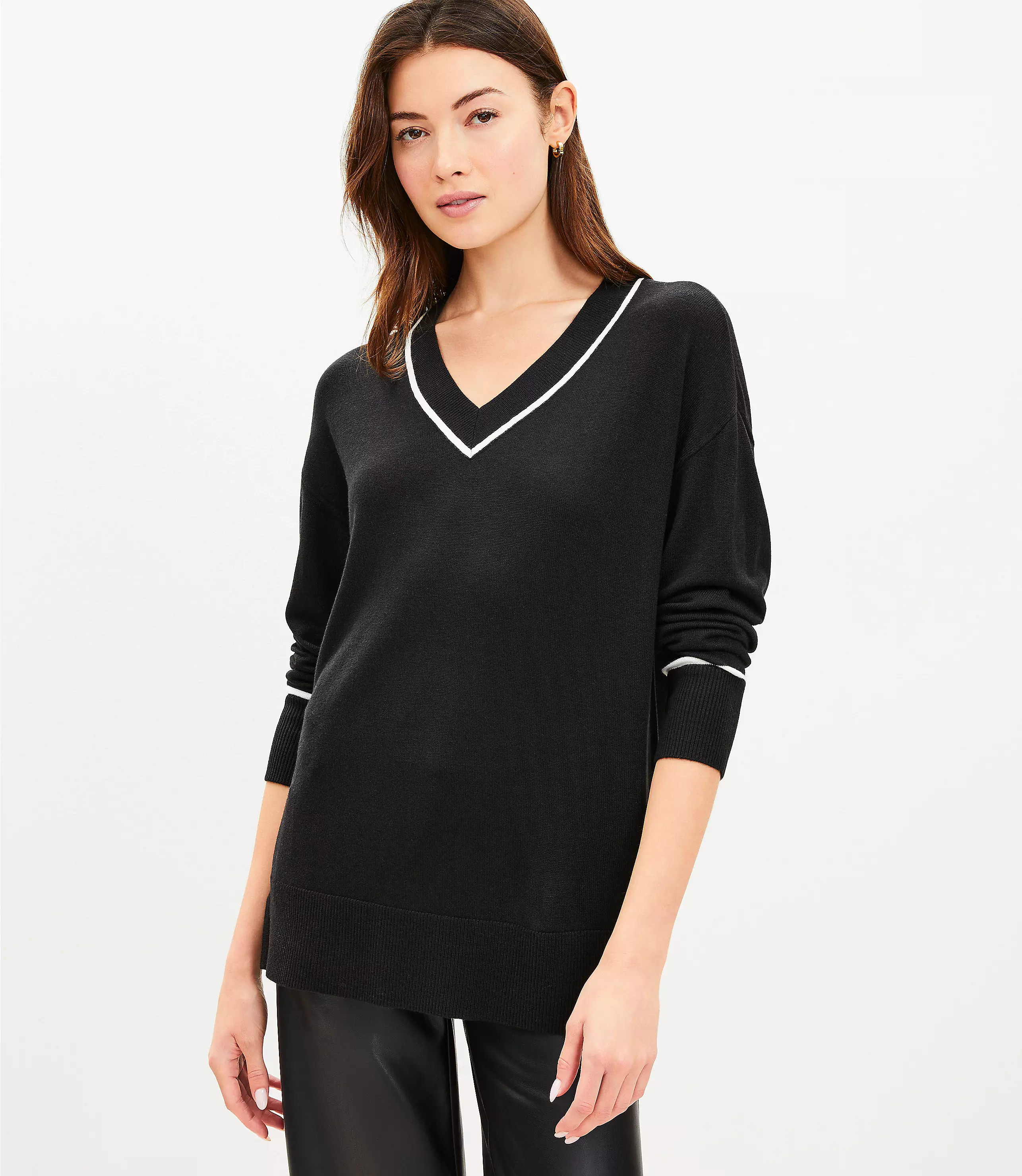 Tipped Luxe Knit V-Neck Tunic Sweater | LOFT