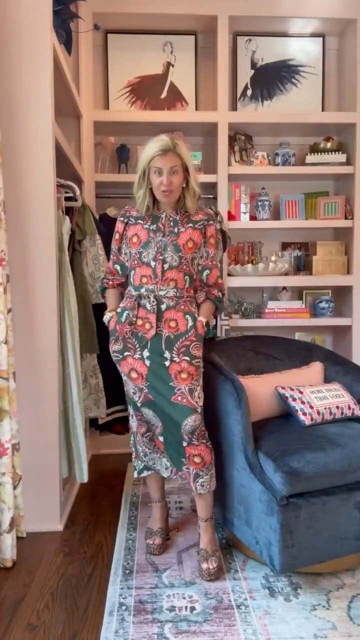 20% off with code 3V6V…

Yall this Boden dress is stunning!! I’m in size 2 dress and heel. 

Codes:
Allie + Bess - Catherine20

#LTKdayinmylife #LTKootd #LTKmomlife