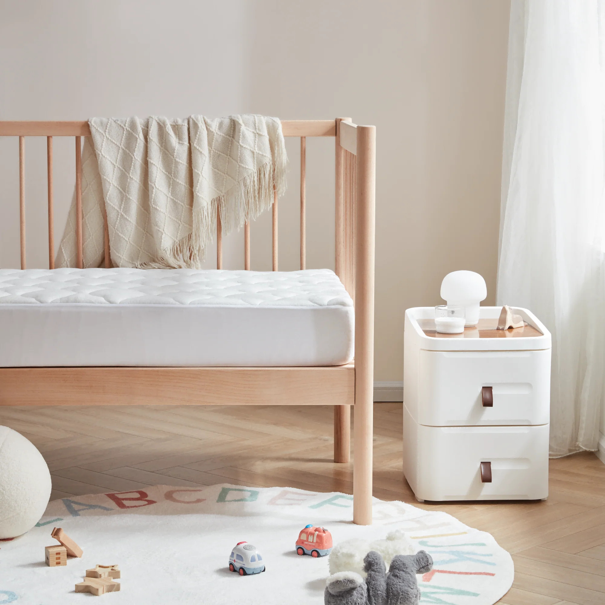 Waterproof Crib Mattress Protector Pad | Sleep Zone