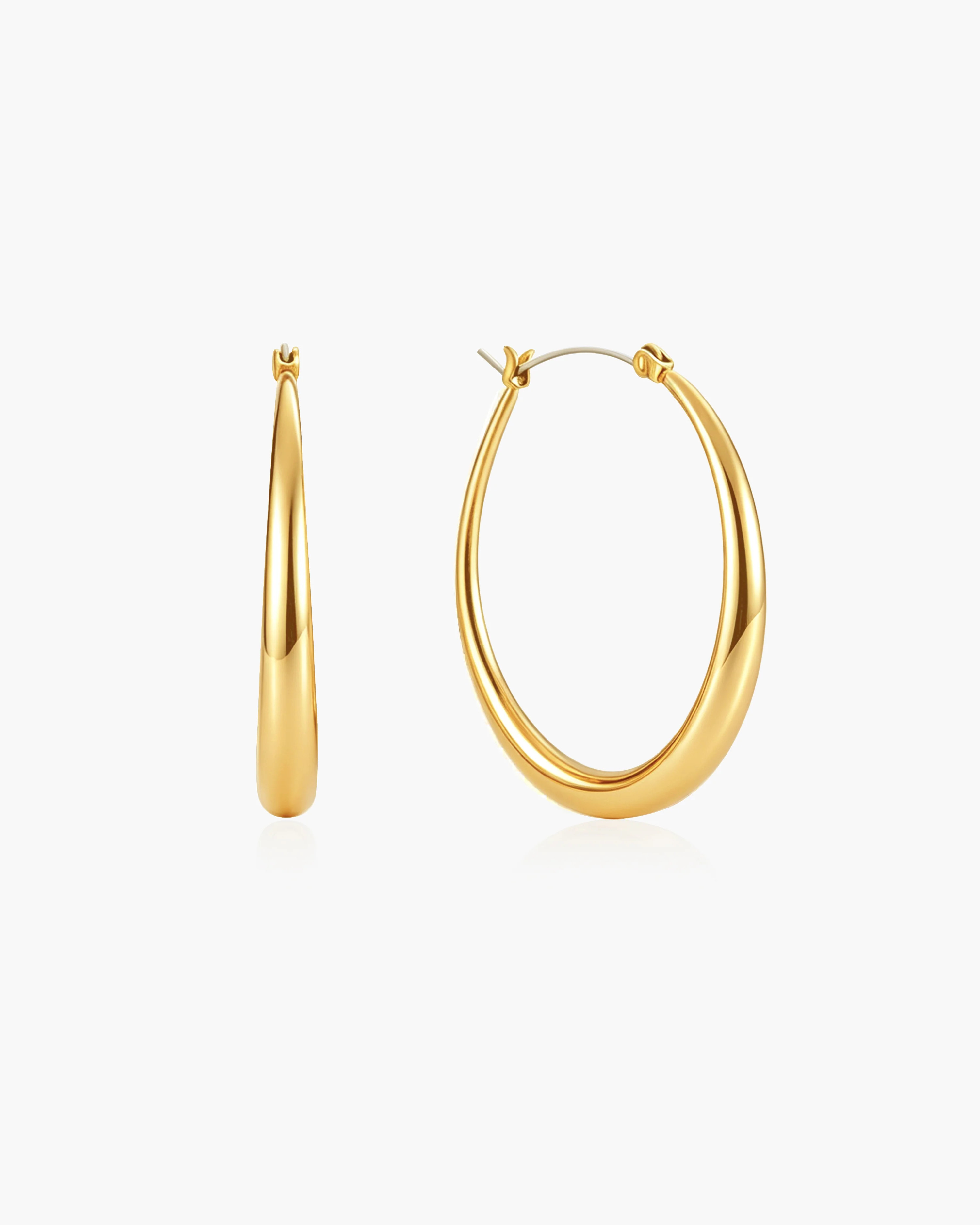 Sloane Hoop Earrings in Gold | Minimalist Hoops for Daily Wear | en route jewelry | en route jewelry