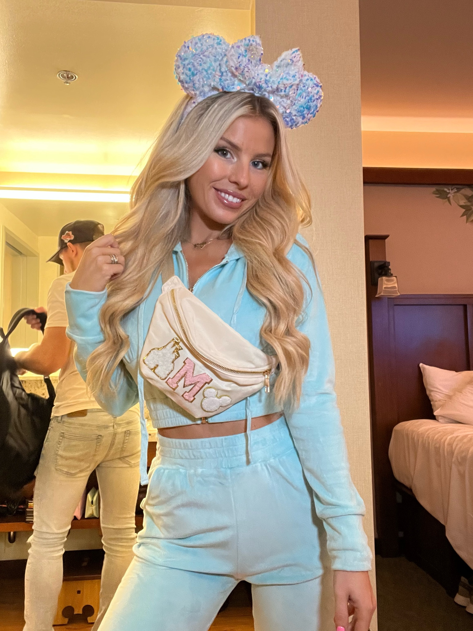 Disney style. Disney belt bag. Disney outfit. Disneyland. Disney world. Lounge set. Minnie ears  

#LTKstyletip #LTKFind #LTKtravel