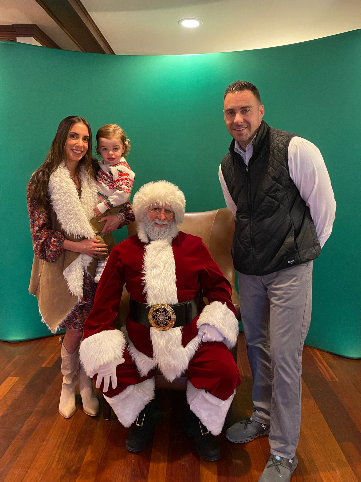 Christmas Outfit for moms 

#LTKSeasonal #LTKHoliday #LTKstyletip