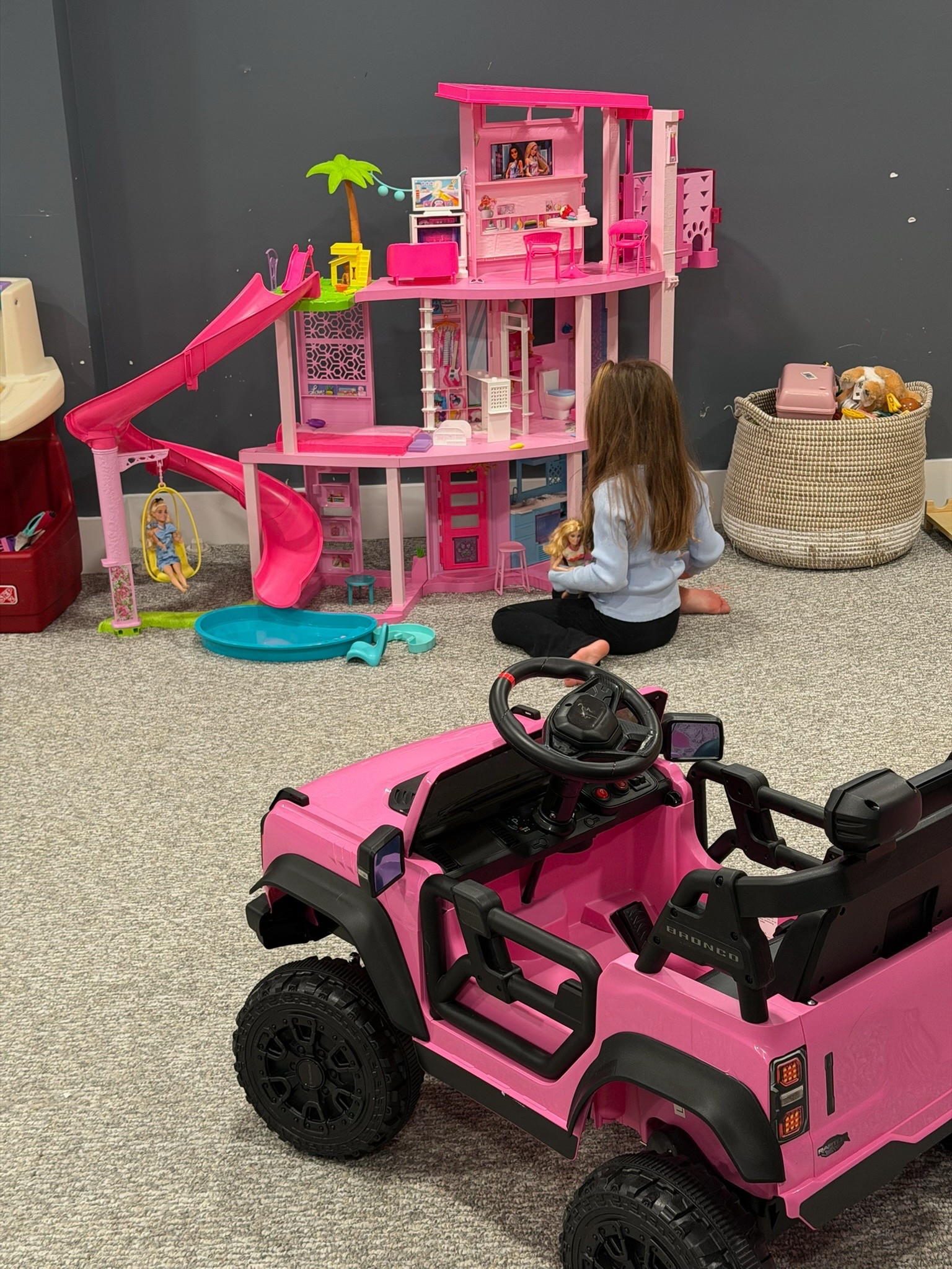 Ava loves this Barbie dream house!!

#LTKKids #LTKFindsUnder100 #LTKSeasonal