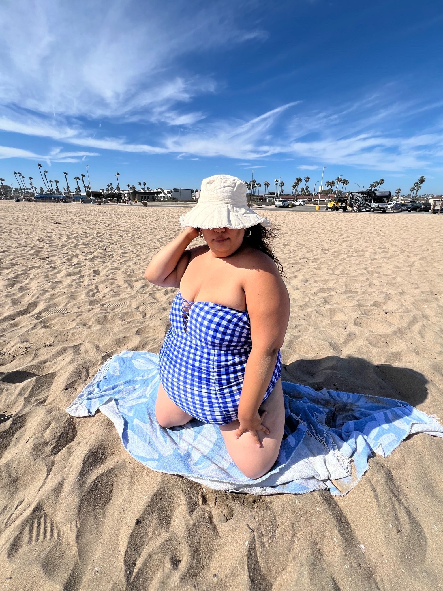 Beach Day ☀️ 

#plusswim #gingham #onepiece #bathingsuit #summer

#LTKootd #LTKPlusSize #LTKdayinmylife