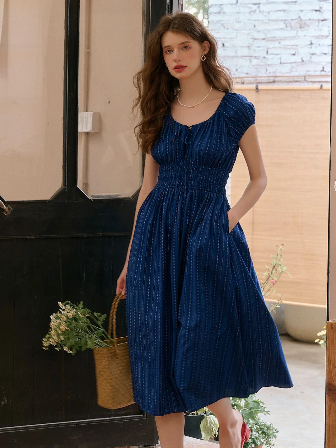 Sapphire Round Neck Waist Cotton Dress | Simple Retro