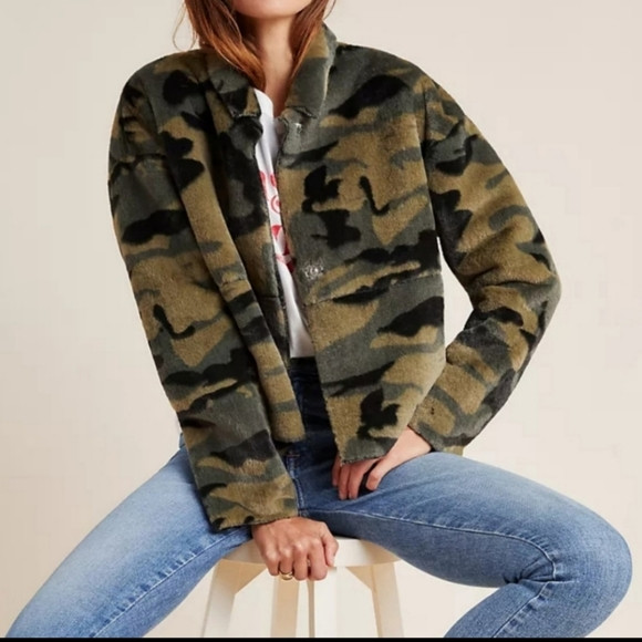 NWT NVLT Camo Faux Fur Jacket M | Poshmark