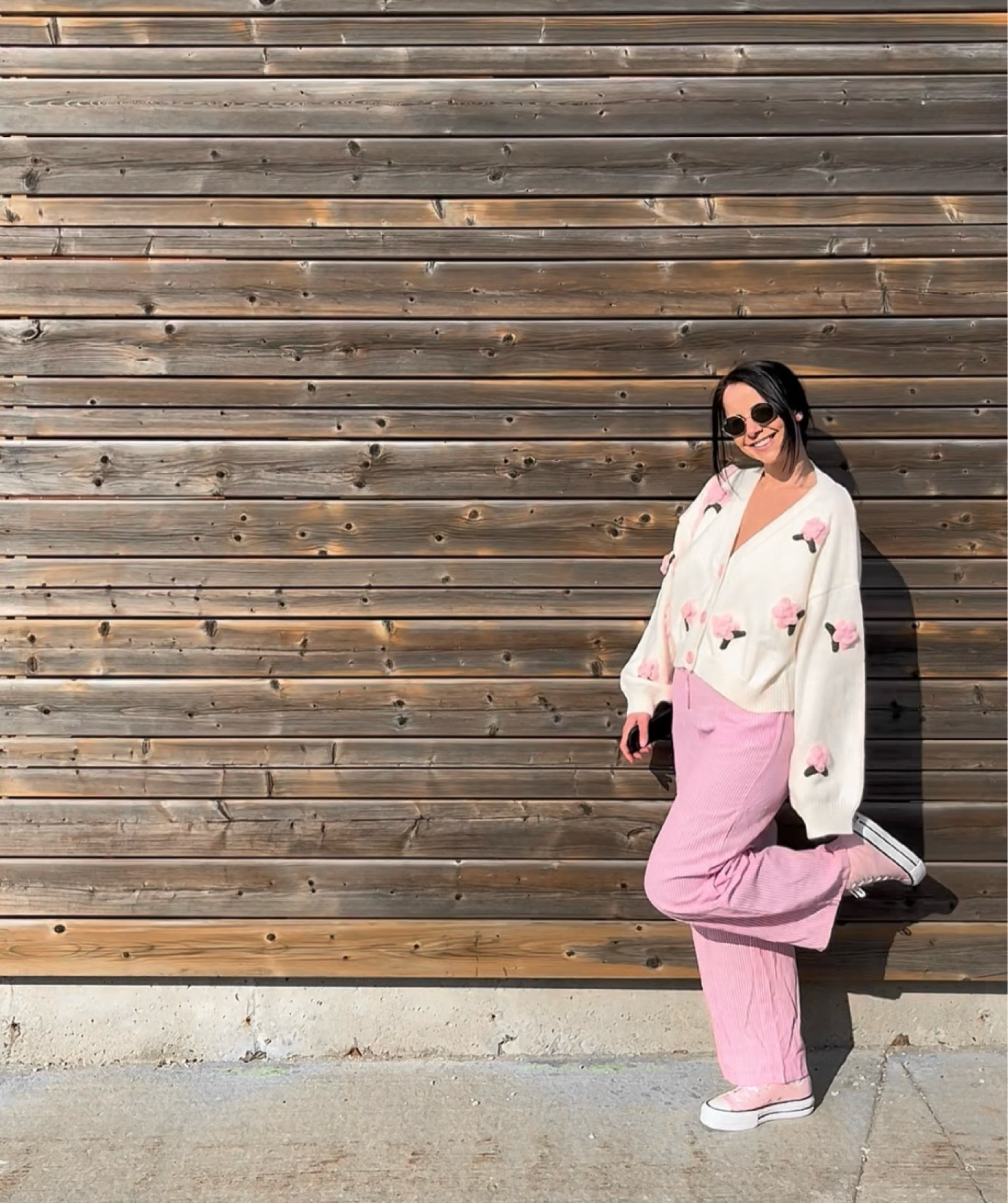 Vibing with pastel pink currently 🌸

3D cardigan, flower cardigan, pink converse, flower clip 

#LTKstyletip
