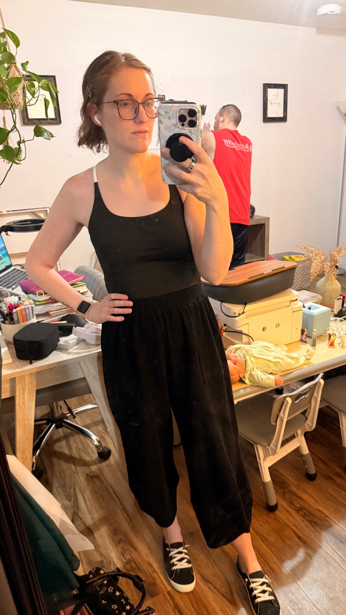 We’re revamping our homeschool space and i decided to test out one of my new tank tops to see if it was worth the hype and trust me it is. Built in bra with the liners sewed in 🙌🏻. I’m in love!! Sharing both sets I got 

#LTKmomlife #LTKdayinmylife #LTKgrwm