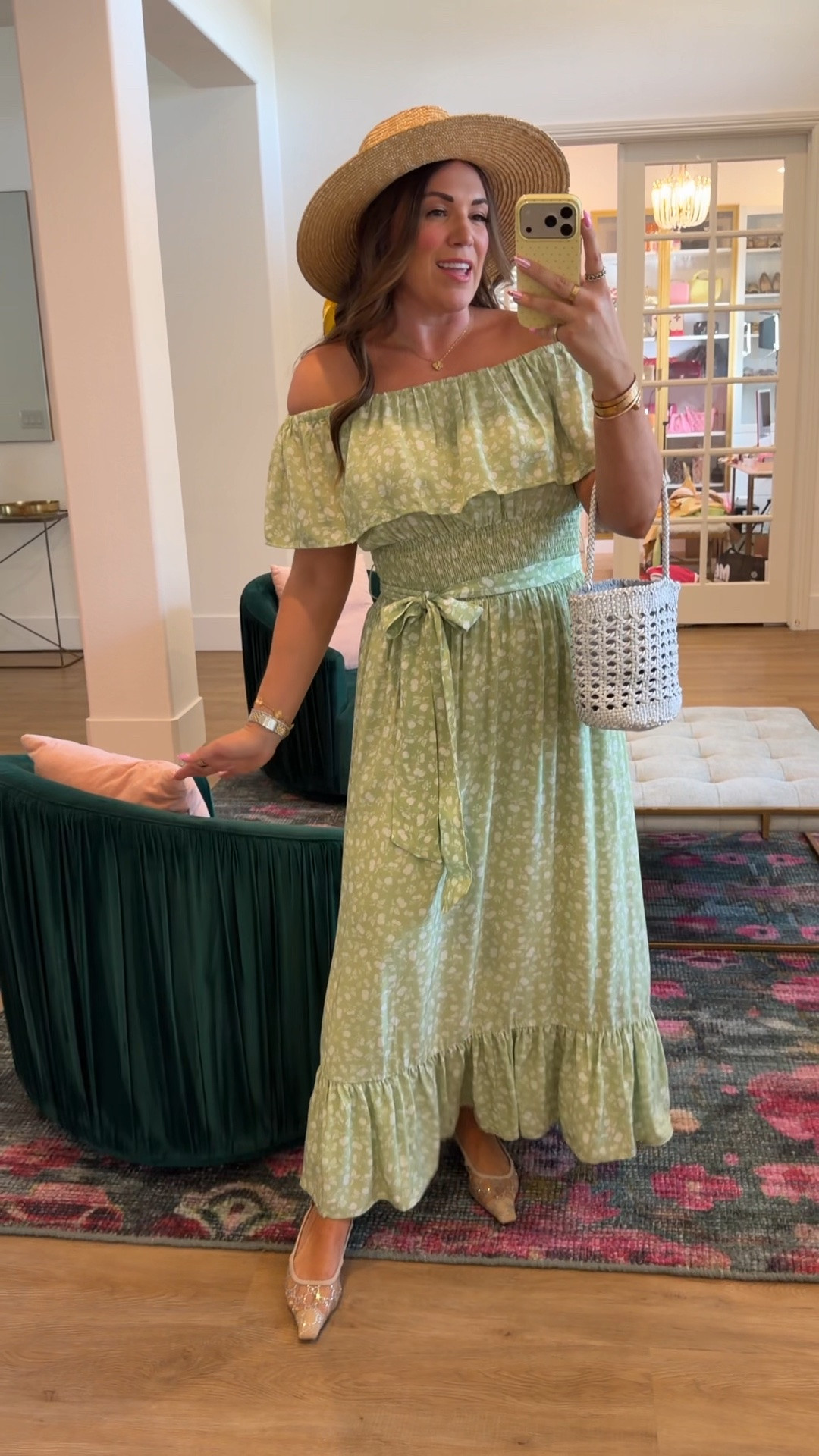 curvy midsize summer outfit! wearing size medium in green floral maxi dress! wore to an Anne of Green Gables themed party 💚