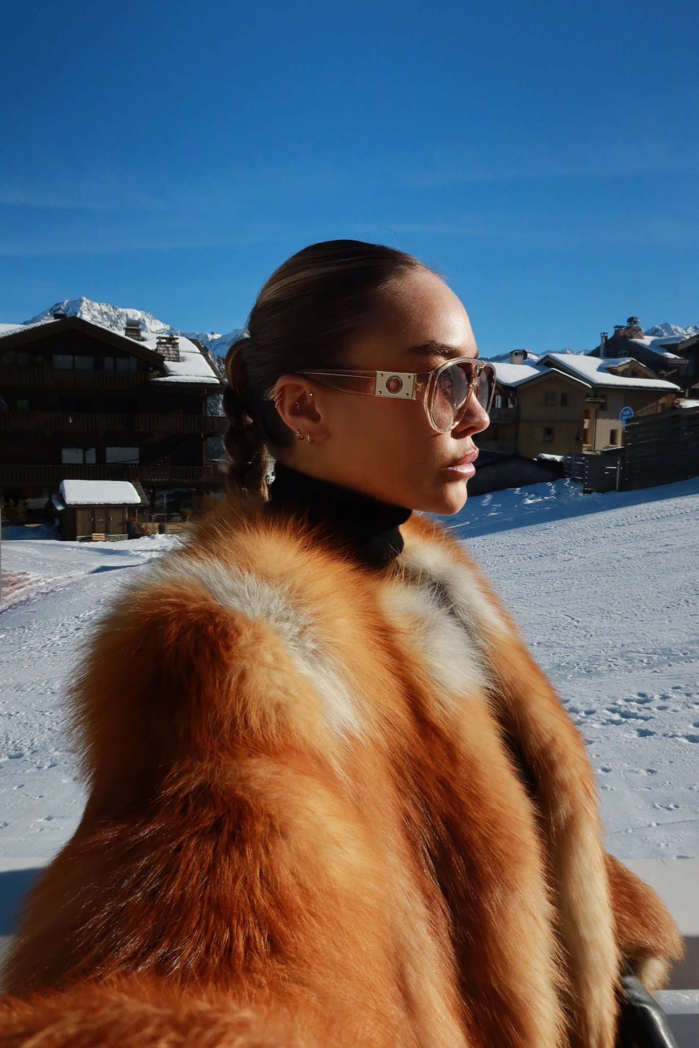 Obsessed with these Shades by Linda Farrow 