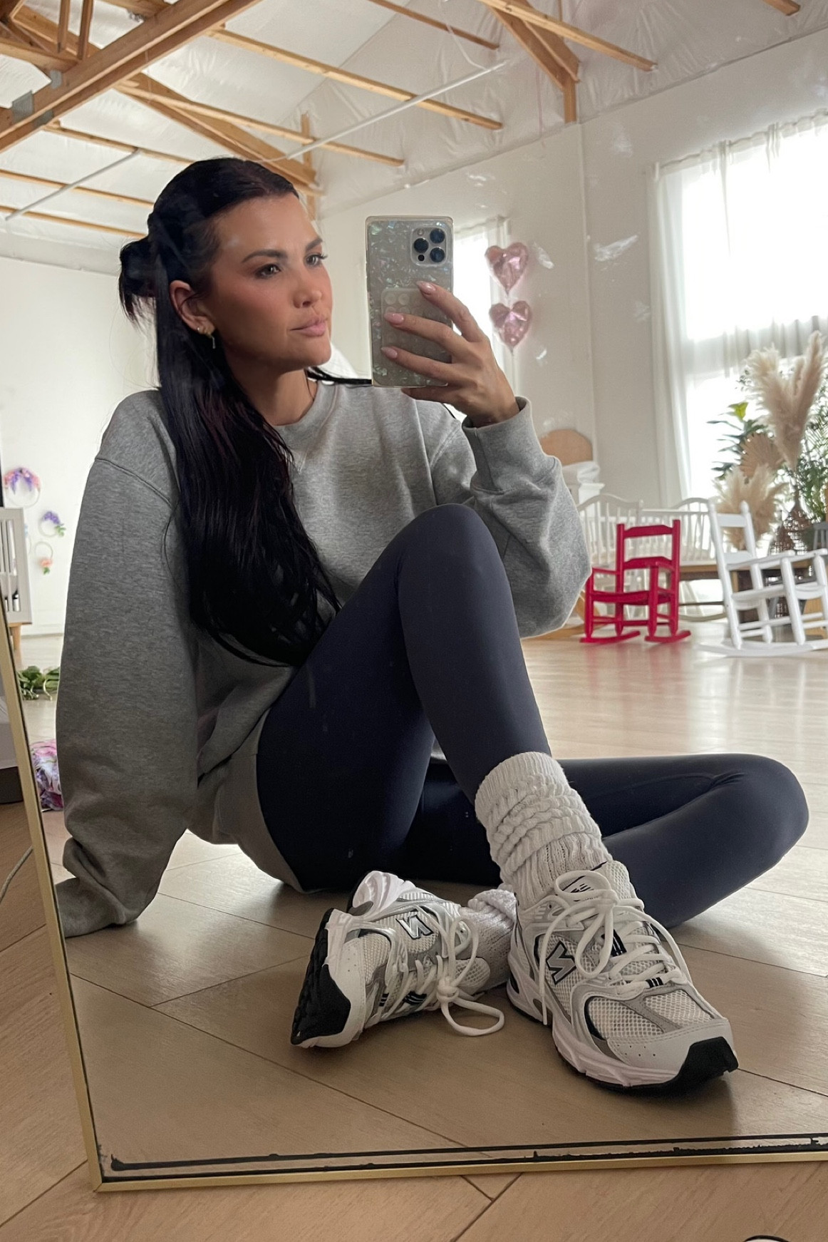 Varley Leggings 
New Balance 530 Sneakers



#LTKStyleTip #LTKShoeCrush