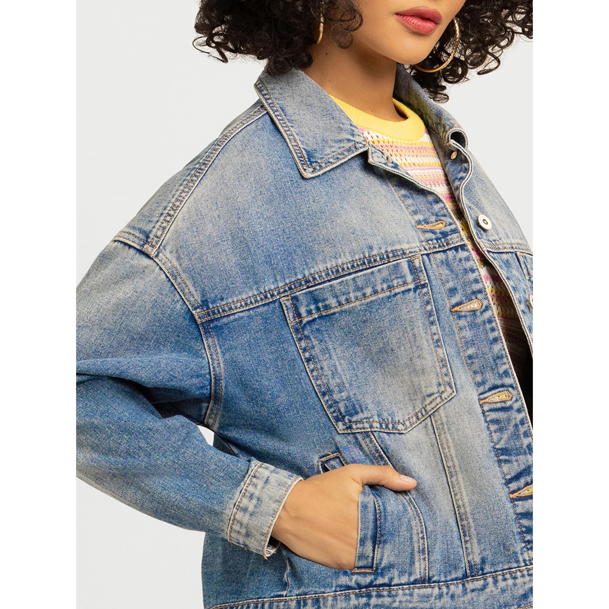 Jessica Simpson Women's Swing Denim Jacket with Back Pleat, Sizes XS-XL | Walmart (US)