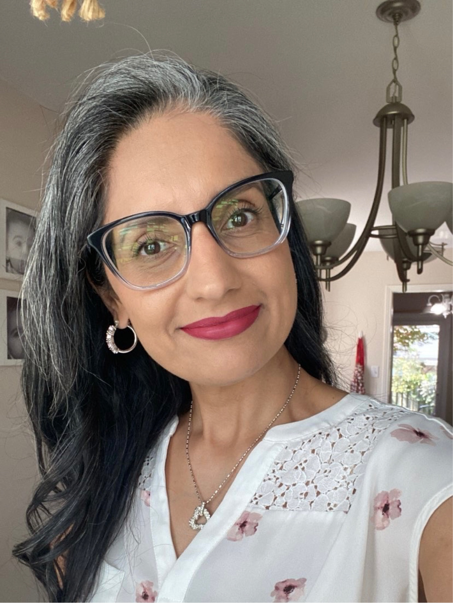 When I teach for 4 hours, I need a lipstick that won’t budge. This one is “lecture proof” and stays on after eating & drinking.
Maybelline Superstay Matte Ink
Colour: 80 Ruler

#LTKbeauty #LTKworkwear #LTKunder50