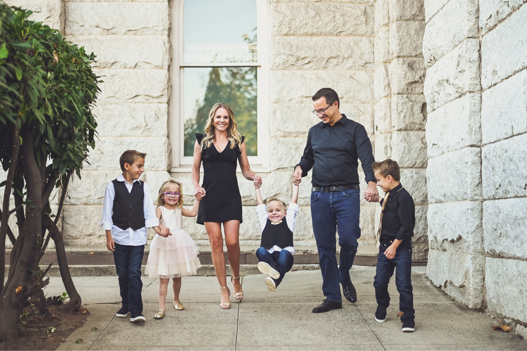 Dressy Classy Timeless Fall Family Photos look

#LTKStyleTip #LTKSeasonal #LTKFamily