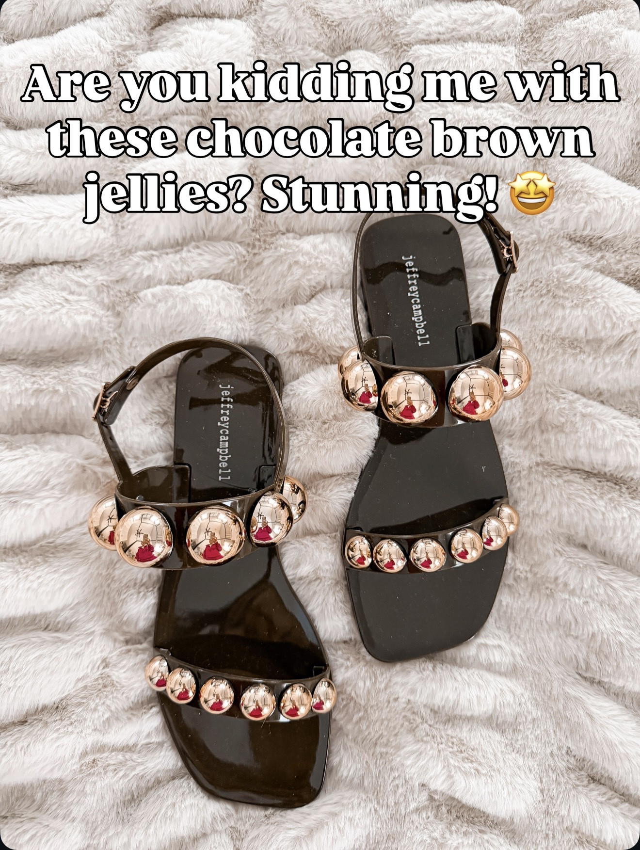 Chocolate brown jellies?! I’m obsessed 🤎 such a fun statement shoe for spring. 🔗⬇️run tts 

#LTKSeasonal #LTKOver40 #LTKmomlife