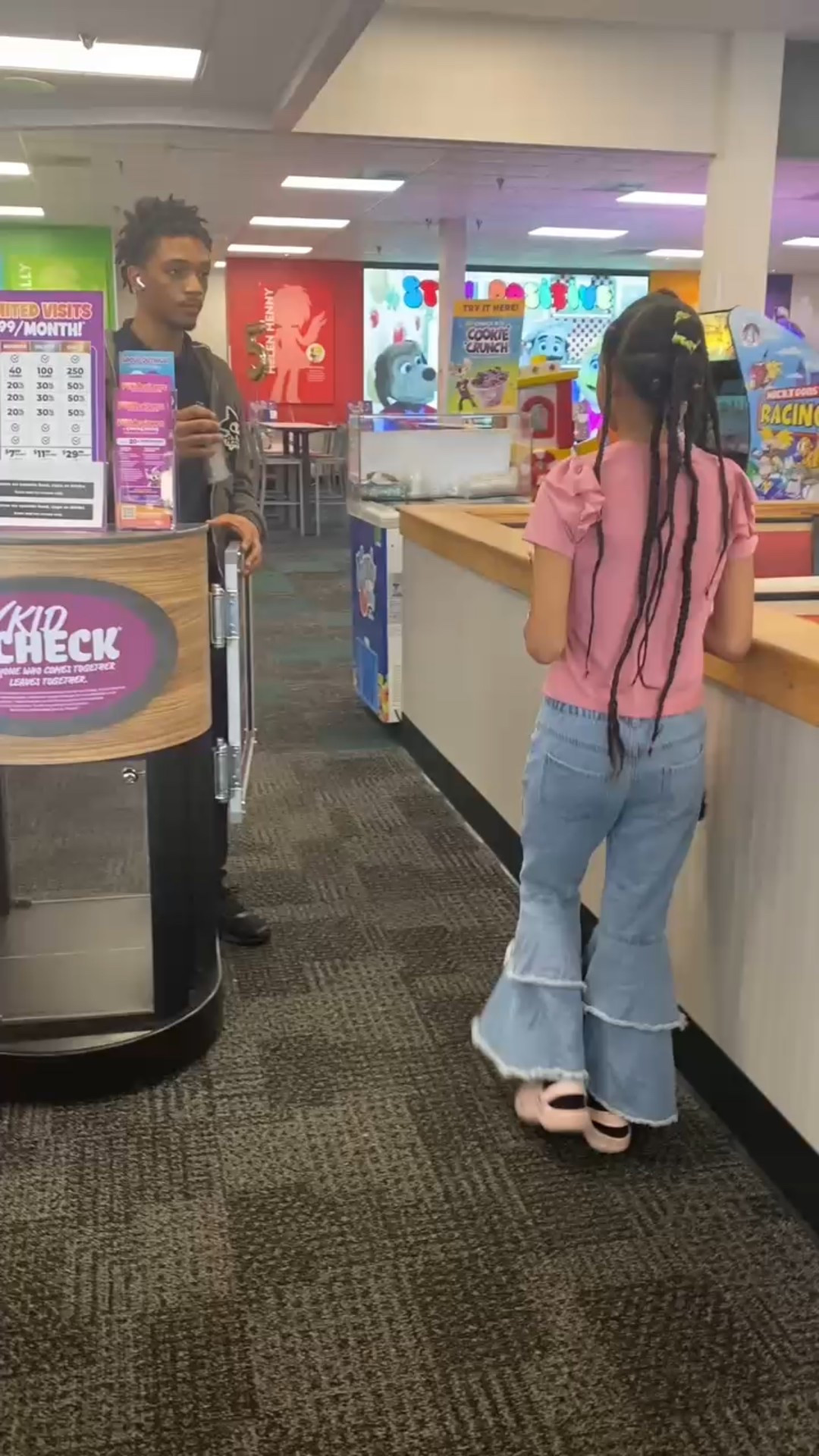 Chuck E. Cheese = mommy survival mode activated. #MomLife #TallahasseeMom #BoyMom #GirlMom #MomContent #RealLifeMom #WeekendWithKids #MakingMemories

#LTKdayinmylife #LTKmomlife