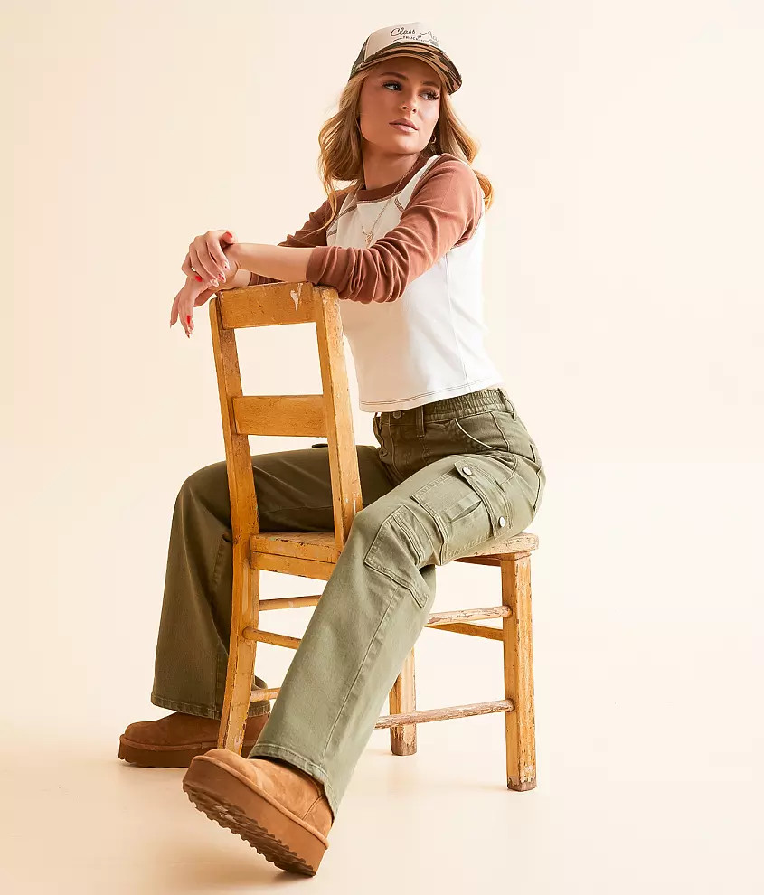High Rise Wide Leg Stretch Cargo Pant | Buckle