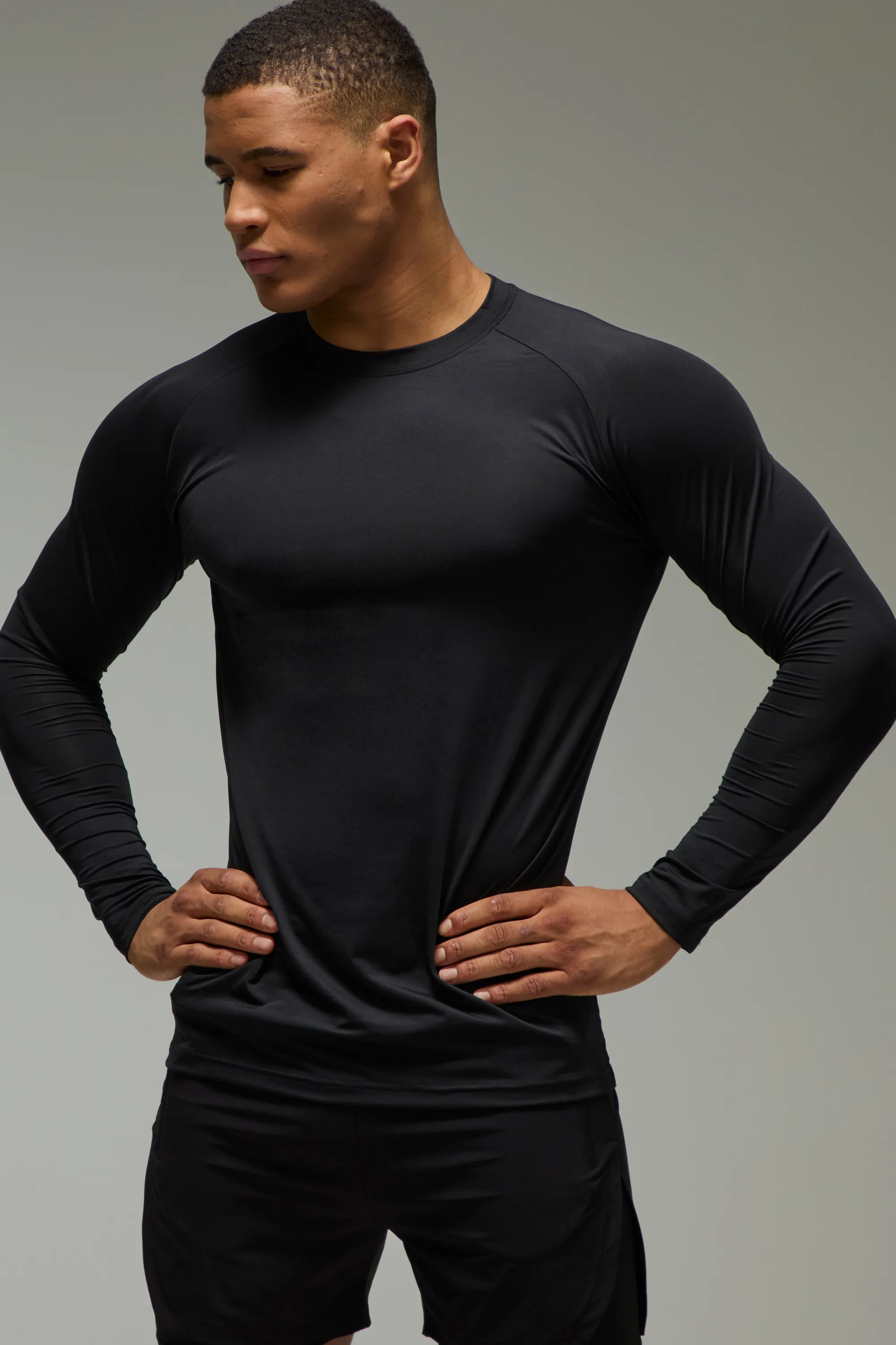Man Active Lightweight Essentials Gym Regular Fit Long Sleeve T-shirt | boohooMAN (US & Canada)