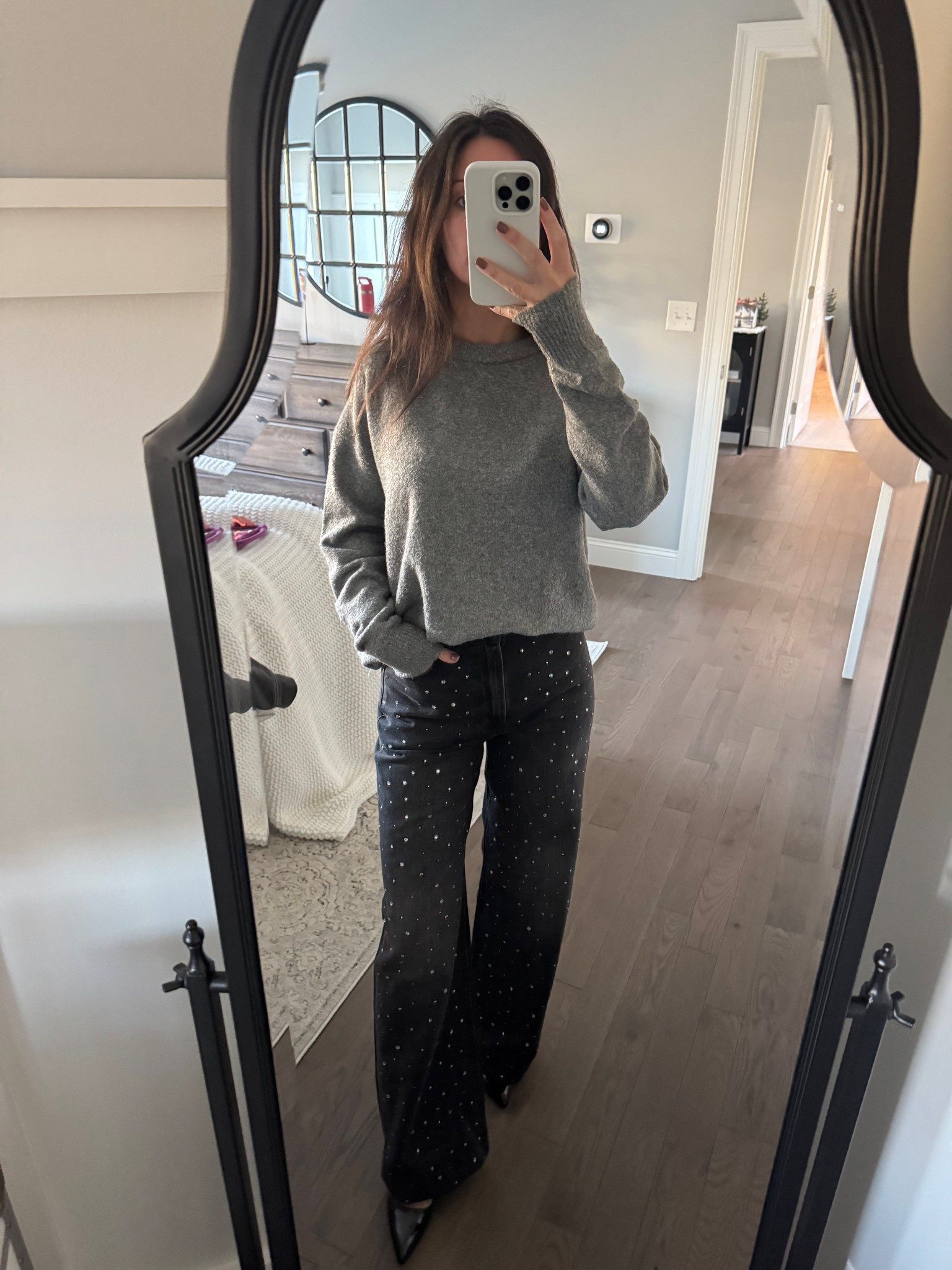 Levi’s jeans for women 
Anthropologie finds
Women’s holiday outfits 