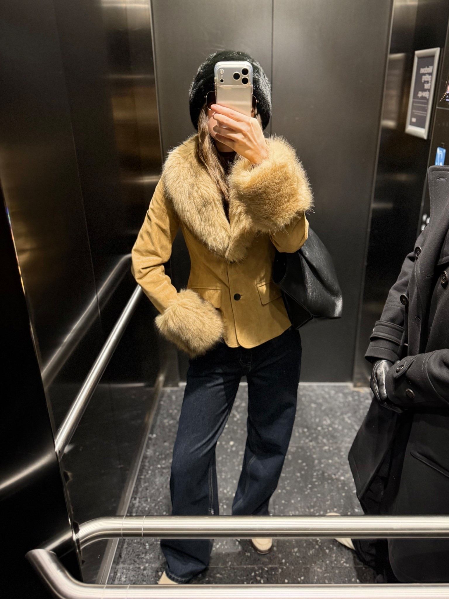 Coffee run look in my new jacket ☕️ 
I wear a S 

#LTKstyletip #LTKautumn #LTKwinter