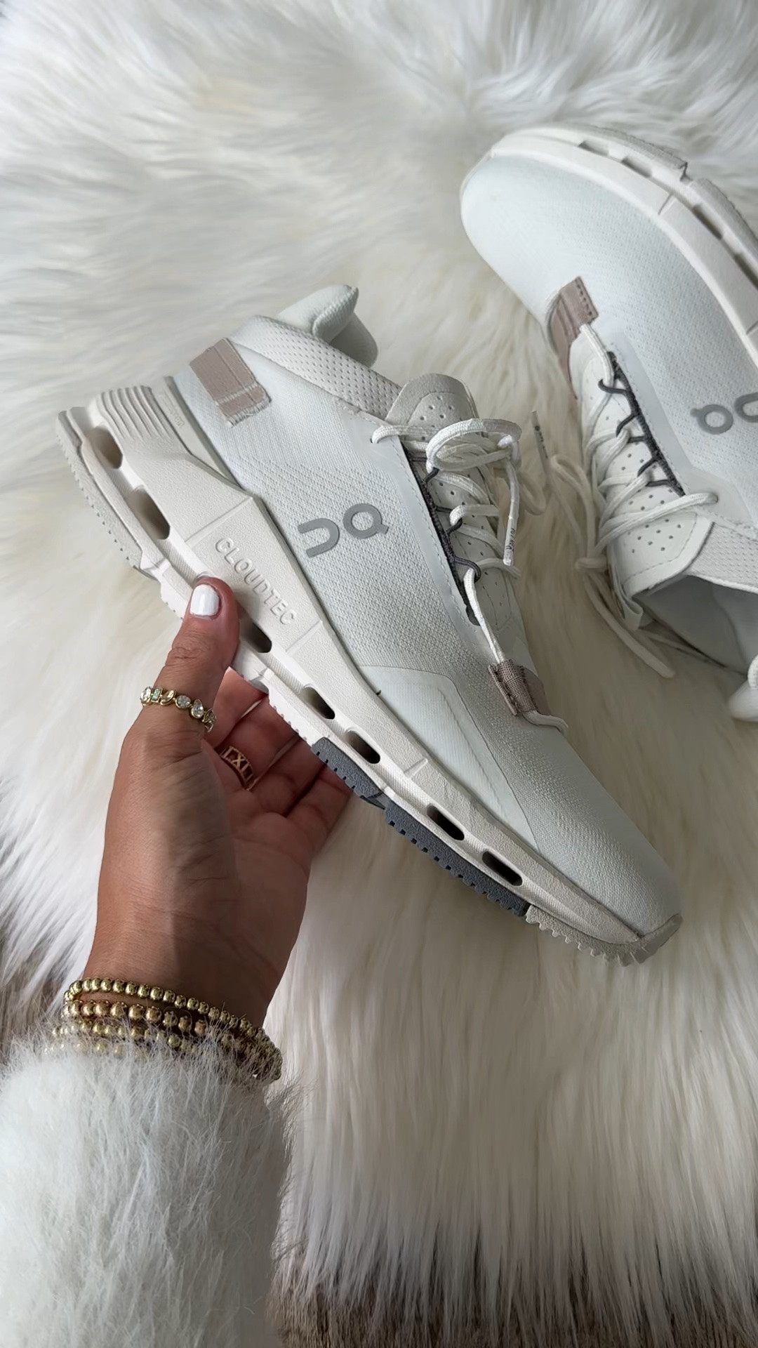 Rare on cloud sale $50 off. Add to cart for discount. Runs true to size