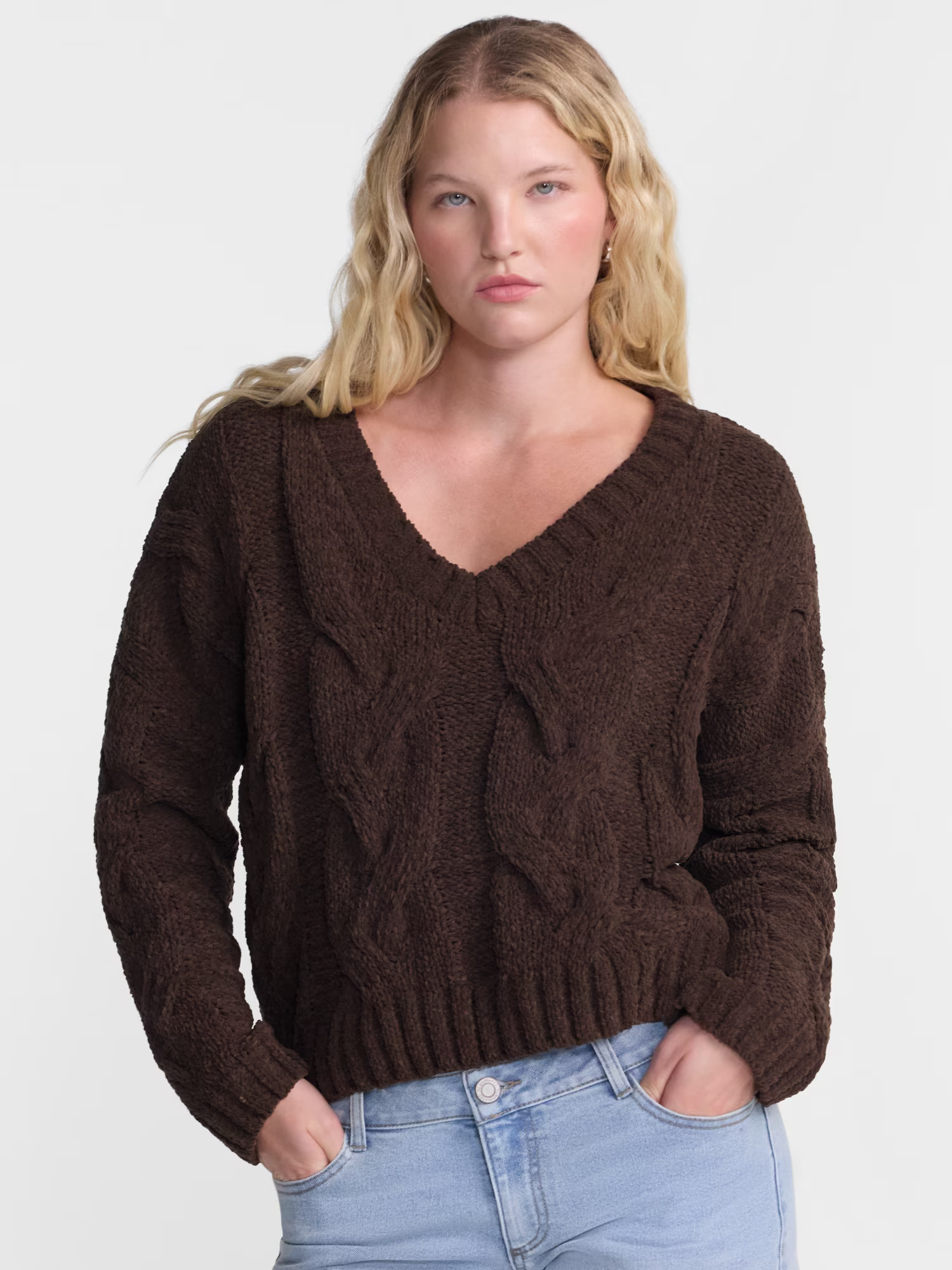No Boundaries Chenille V Neck Sweater, Lightweight, Women's and Women's Plus XXS-4X | Walmart (US)