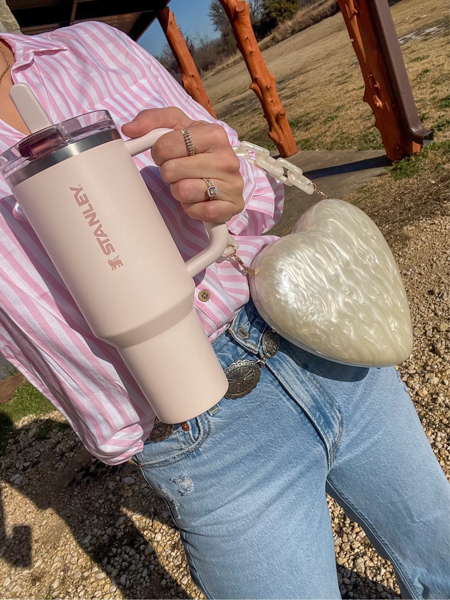 Valentines Ready 🤍💕

#LTKSeasonal #LTKItBag #LTKGiftGuide