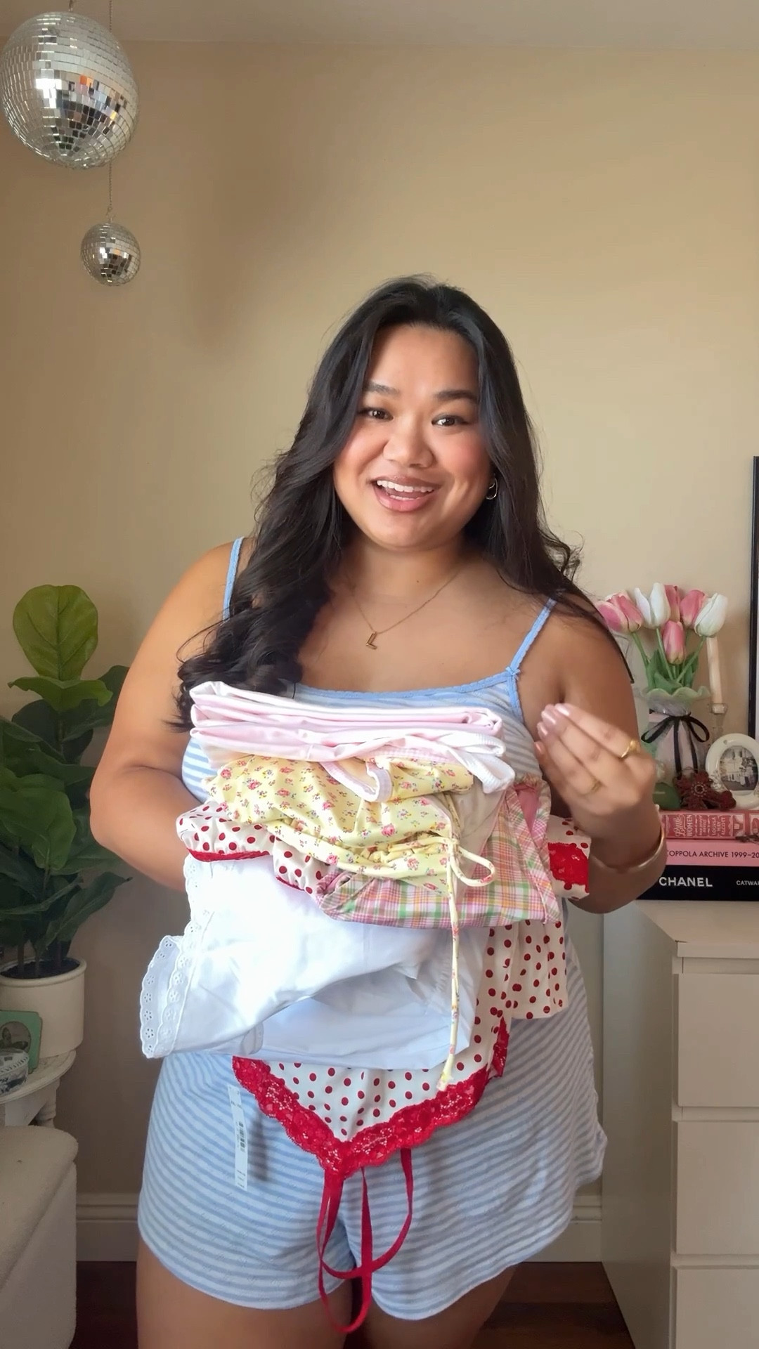 Spring vs pink x Frankie’s collab plus size try on haul (wearing everything in an XXL)

#LTKSpringSale #LTKFindsUnder50 #LTKPlusSize