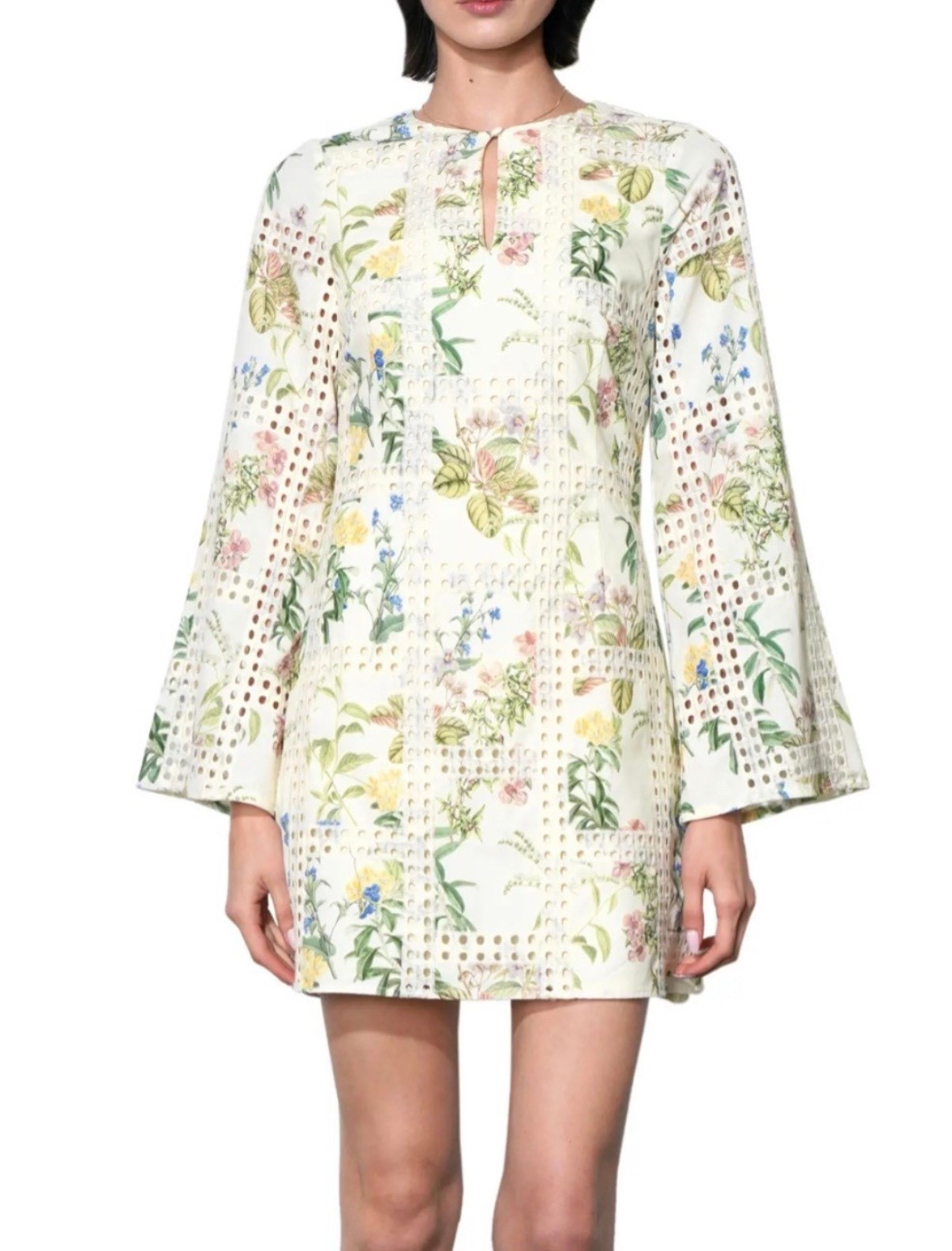 So cute - looks like Zimmermann!
RUNS SMALL across chest (wearing my usual XS but need small)


#LTKSeasonal