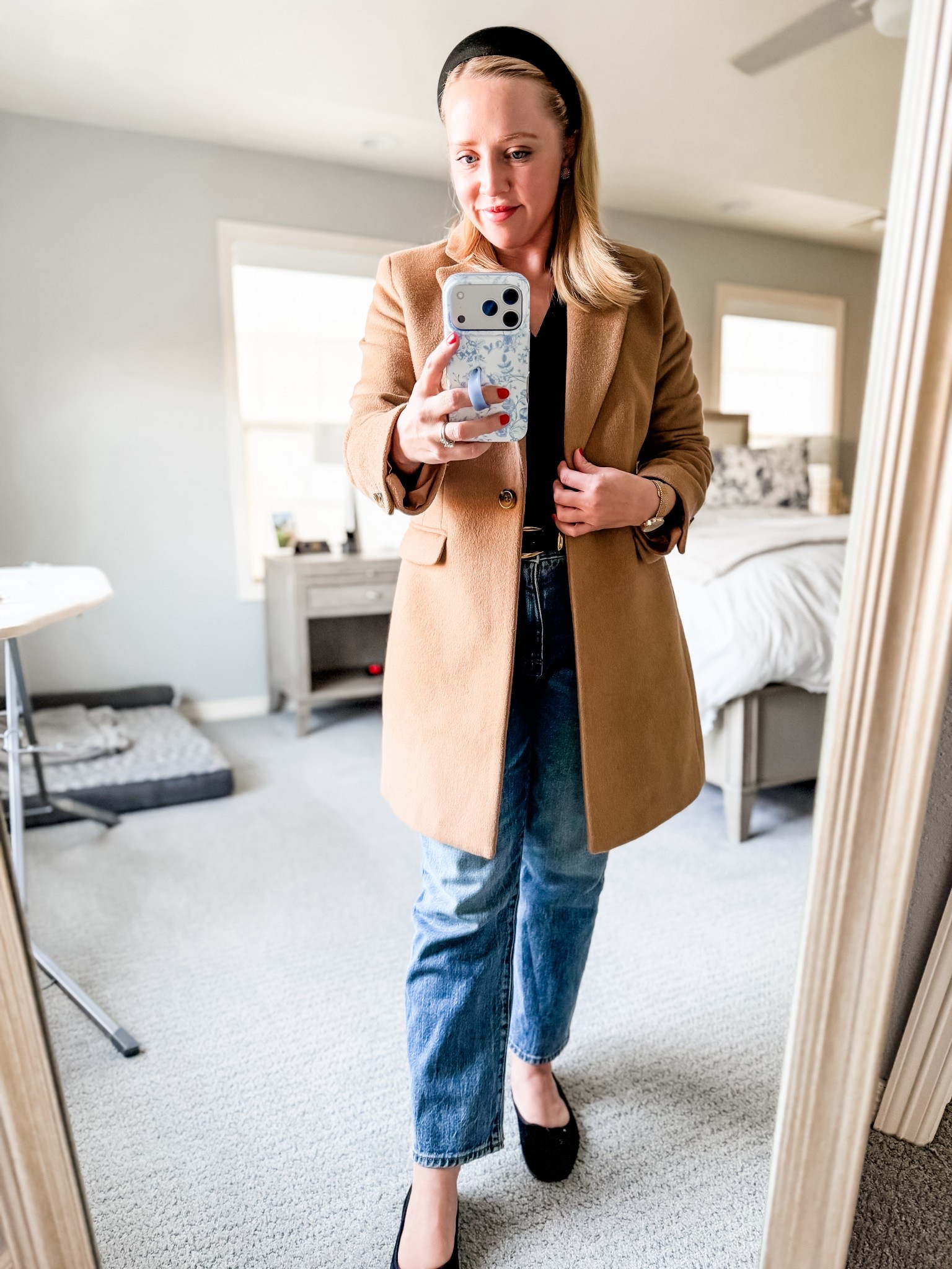 Recreate this outfit with me featuring a camel color top coat, petite jeans, and black ballet flats! 

Petite outfit, winter outfit, top coat, camel coat 

#LTKPetite #LTKootd #LTKSaleAlert