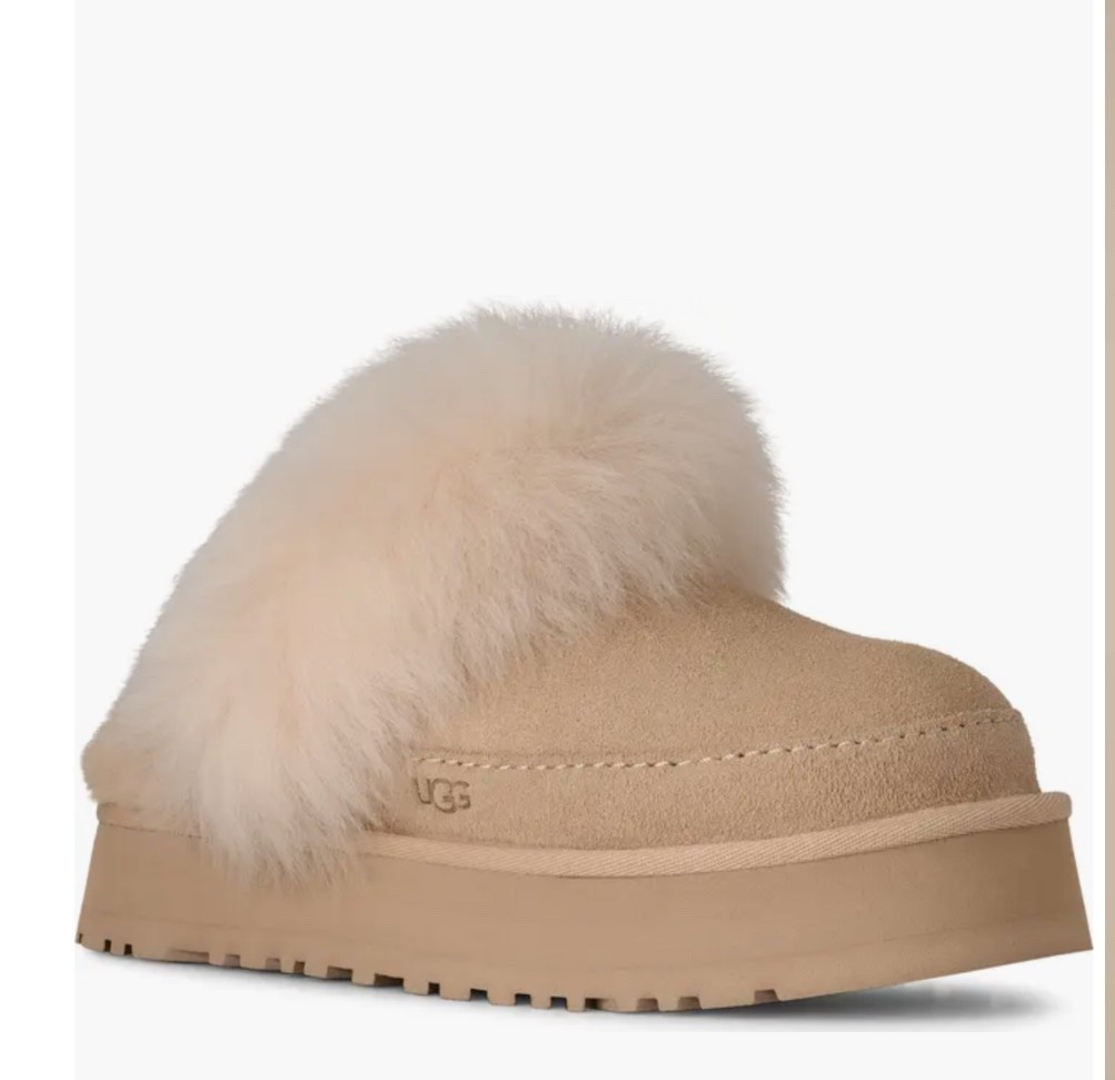 Winter slippers! Comes in 3 colors 

#LTKCyberWeek #LTKHoliday #LTKGiftGuide