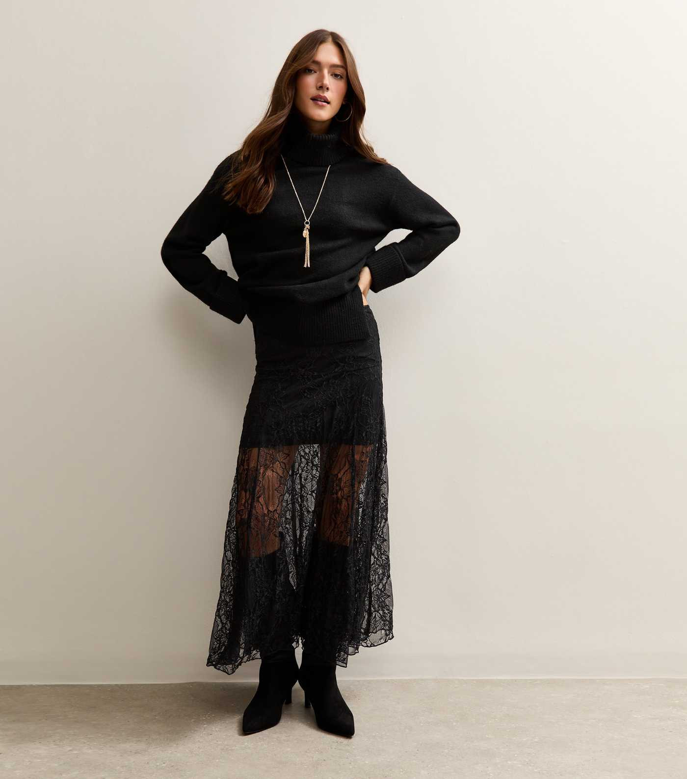 Black Lace Midi Skirt | New Look | New Look (UK)