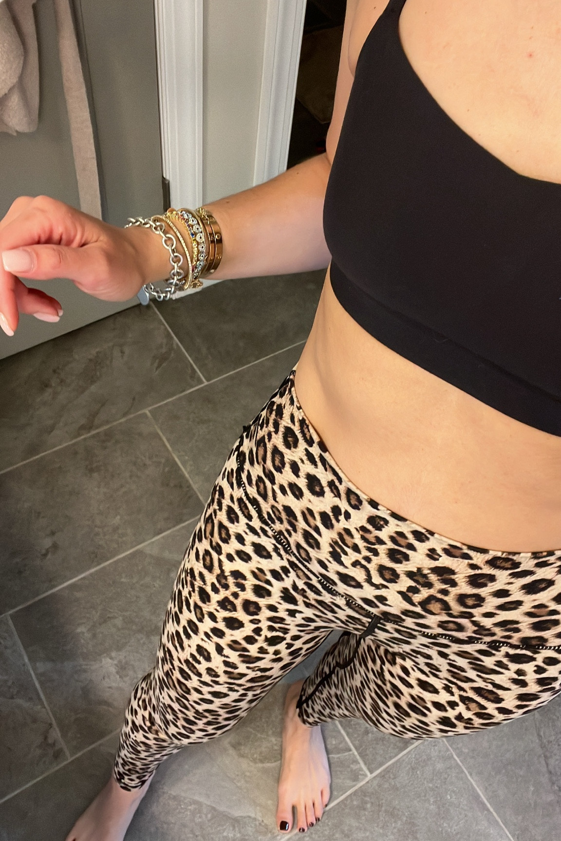 Workout fit. Best workout leggings. Lululumon look a like sports bra 