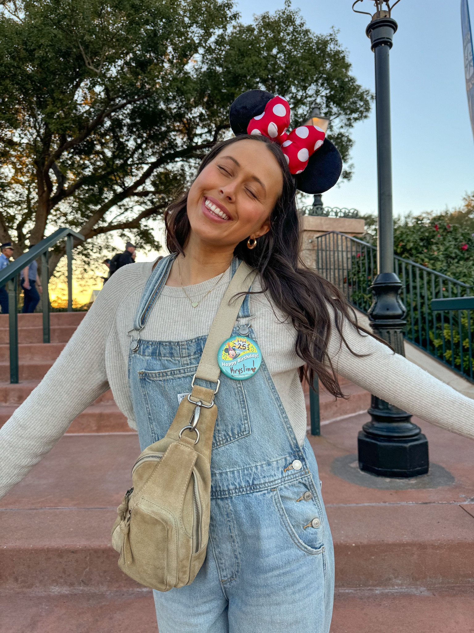 a coldddd day disney fit lol 