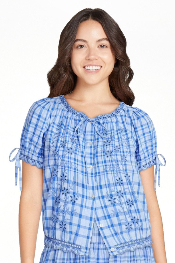 Free Assembly Women's and Women's Plus Embroidered Cropped Cotton Top with Short Sleeves, Sizes-X... | Walmart (US)