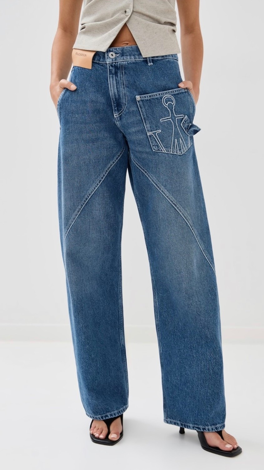 JW Anderson
Twisted Workwear Jeans


#LTKWorkwear #LTKTravel #LTKSeasonal