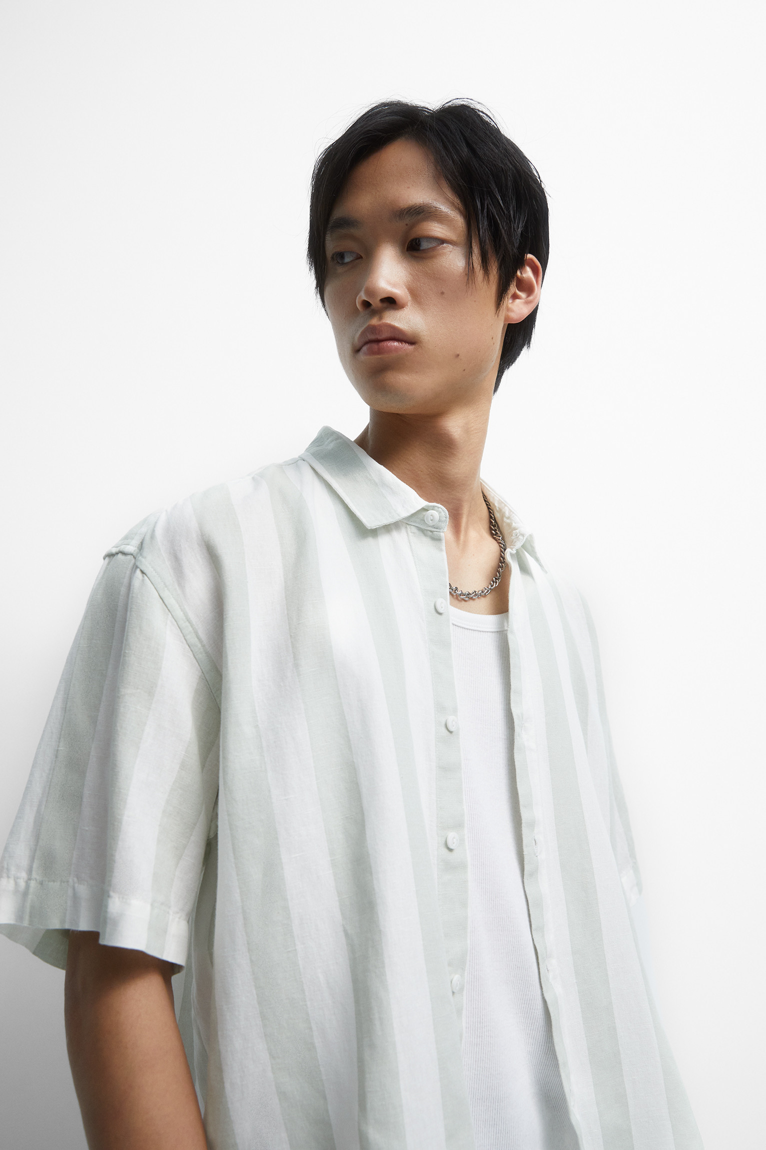 Linen striped short sleeve shirt | PULL and BEAR UK
