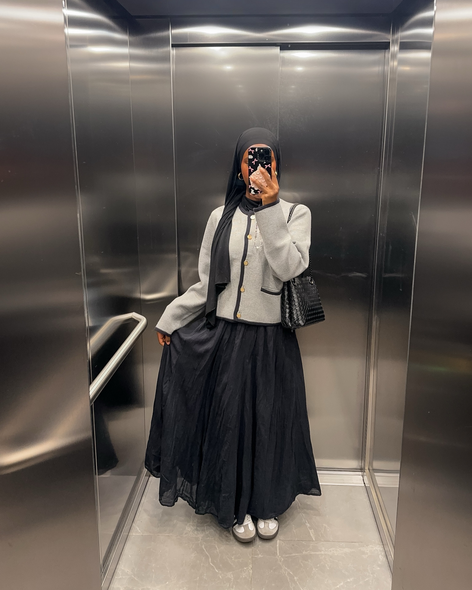 modest autumn outfit inspo 🤍