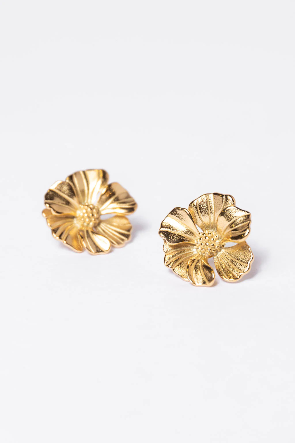 Gold Flower Post Earrings | Pink Lily