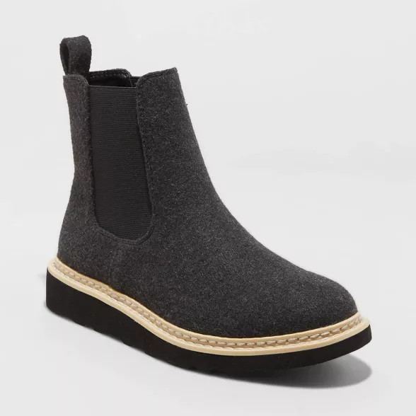 Women's Dawn Chelsea Boots - Universal Thread™ | Target