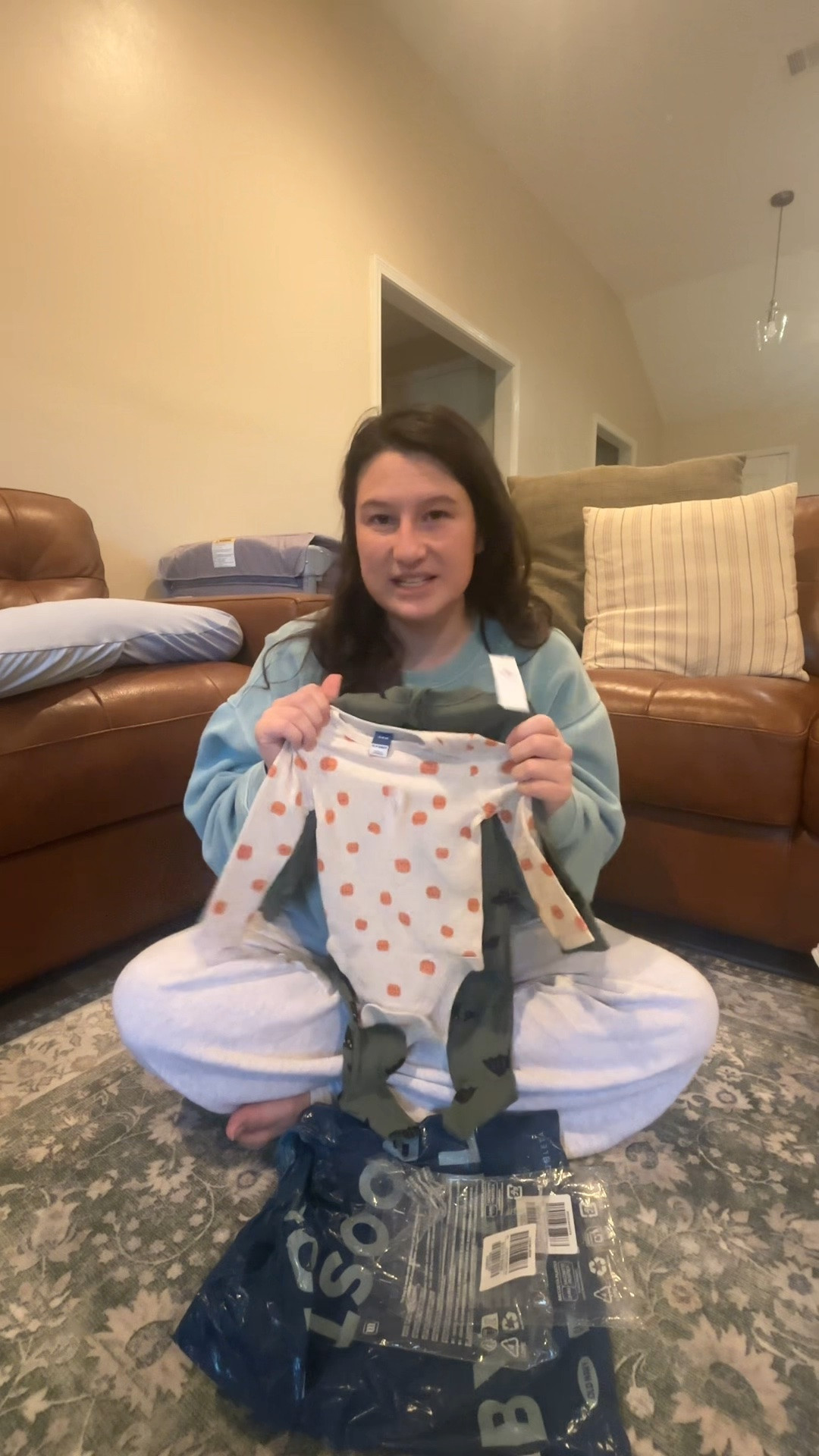 These cutie fall baby outfits are still on sale! Grab them before they’re gone! 

#fallbabyclothes #oldnavy #falloldnavyhaul #babyclothese #babyboy

#LTKBaby #LTKSeasonal #LTKmomlife