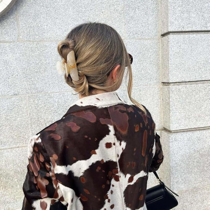 Acrylic Letter Hair Clips for Women Girl - Monogram Hair Claw Alphabet Large Hair Clip, Fashion G... | Amazon (US)