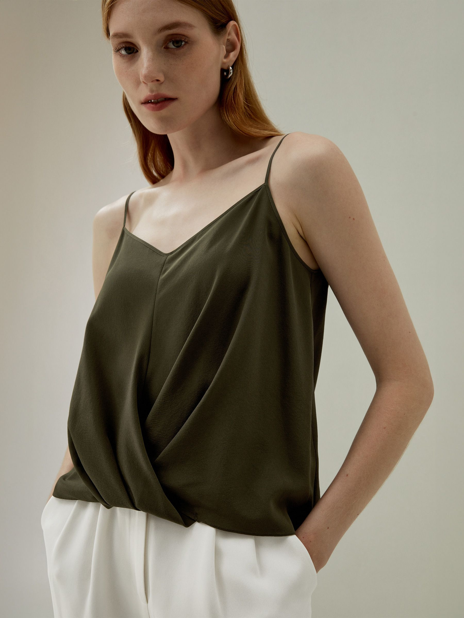 Crêpe de Chine Cami mit Dünnen Trägern | LilySilk