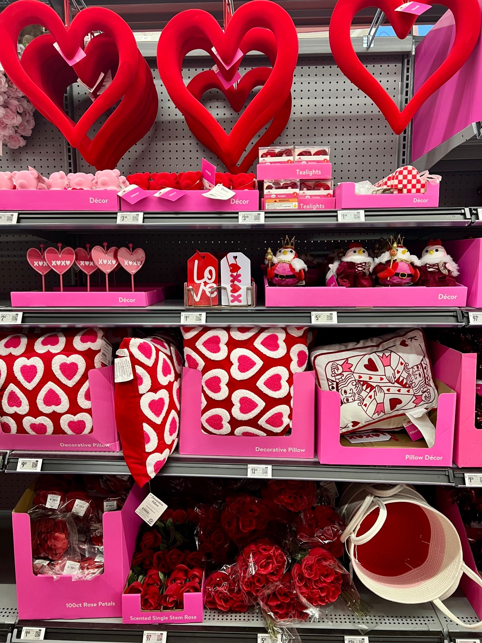 Walmart Valentine’s Day Decor that is affordable. 

Follow me on IG: urbanstyle_chic

#LTKFindsUnder50 #LTKFindsUnder100#LTKValentine

#LTKSeasonal #LTKHome
