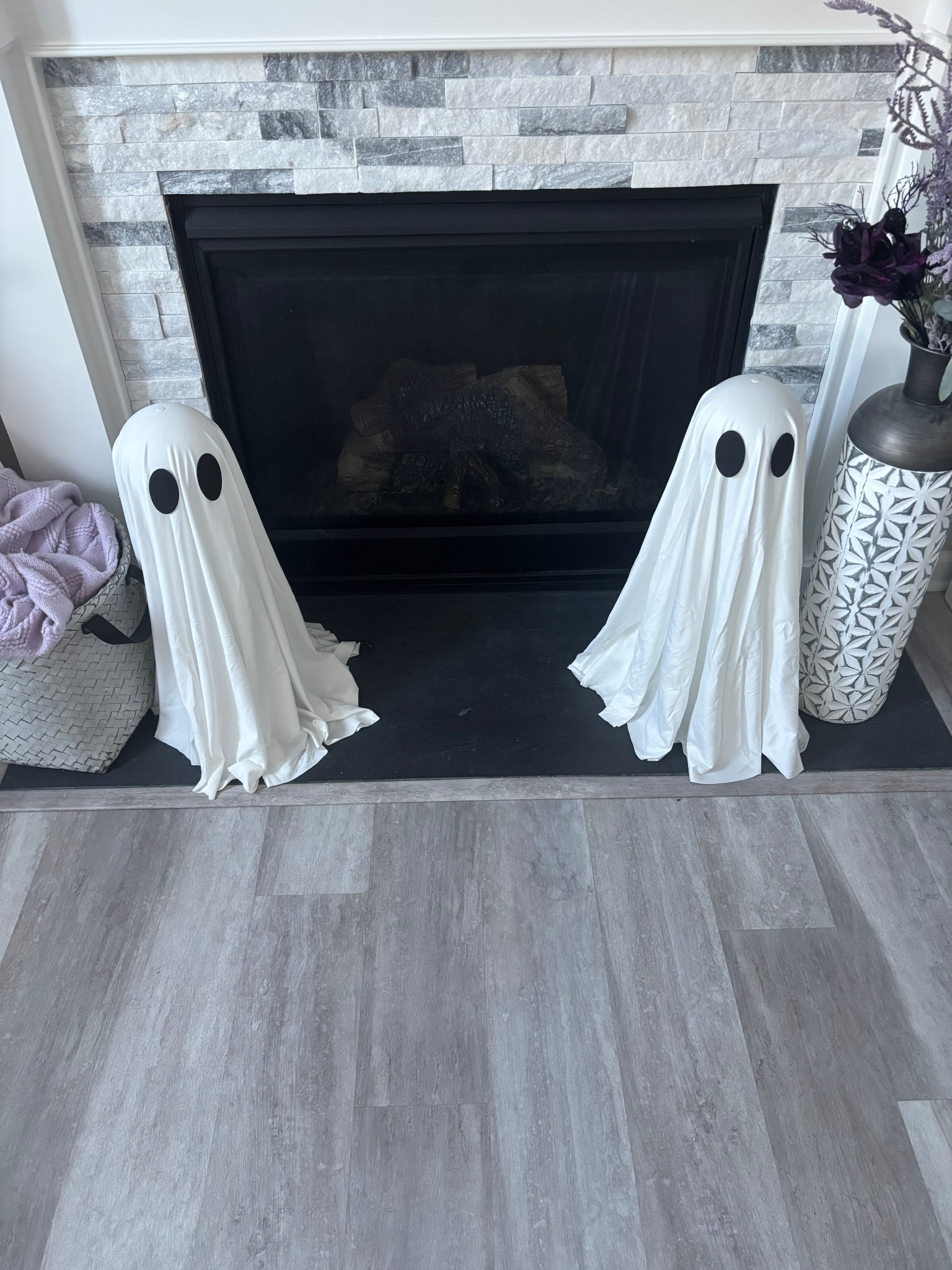 They light up several different ways