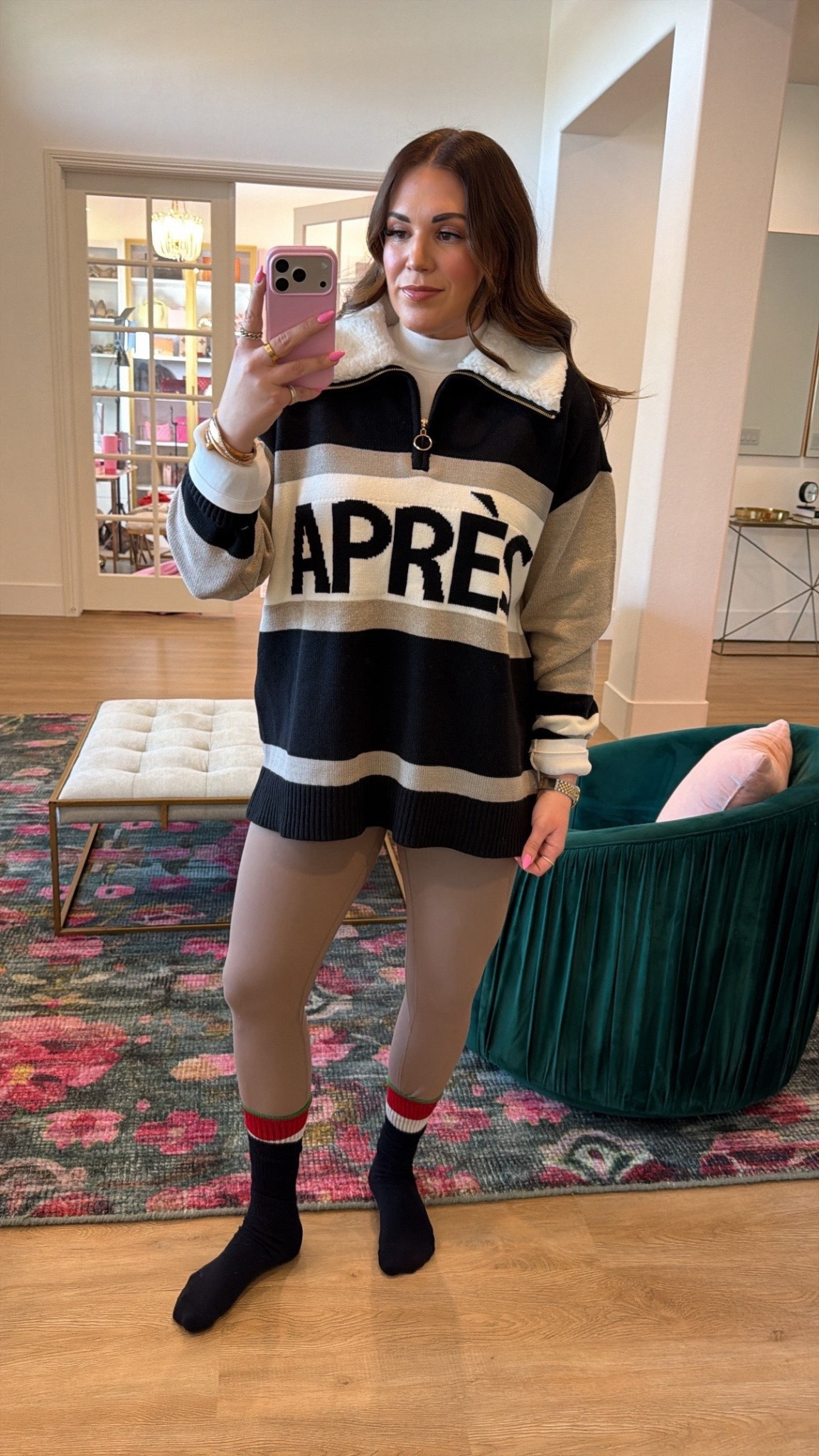 curvy midsize apres ski winter cozy look! wearing size large in sweater for an oversized look and size 10 in leggings 

#LTKSeasonal #LTKMidsize