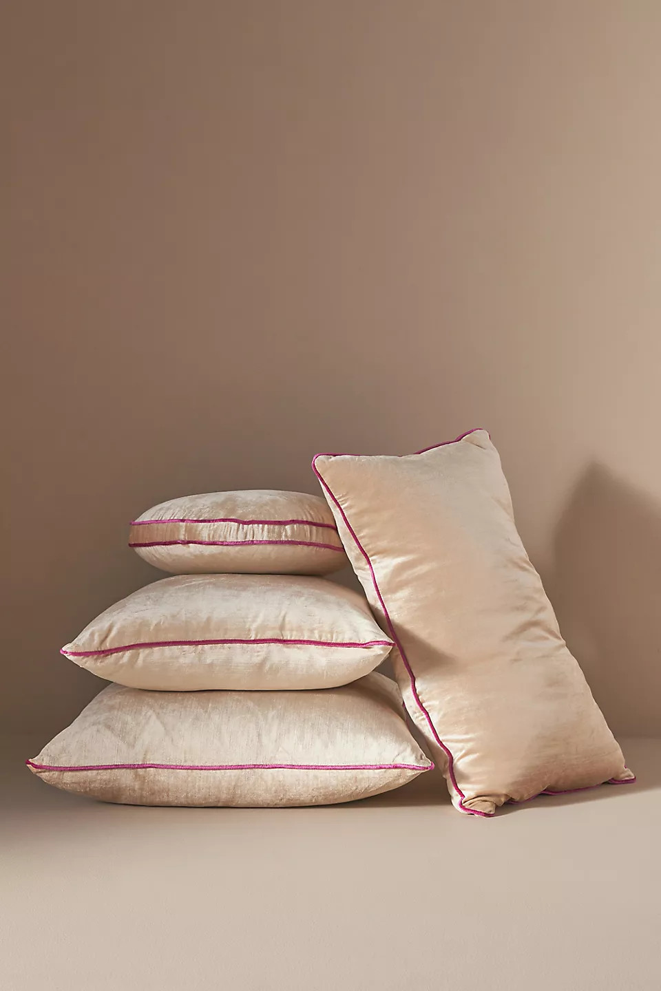 Adelina Velvet Pillow | Anthropologie (US)