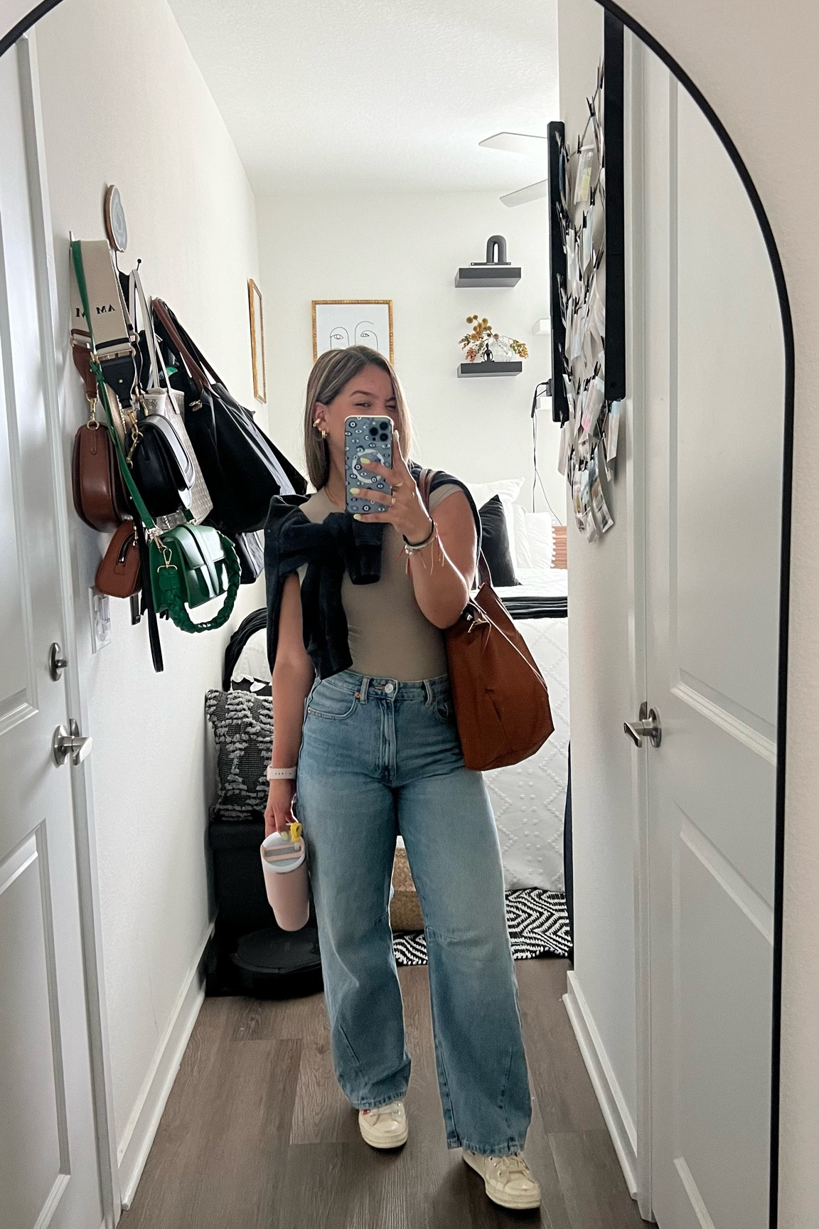 Basic outfit 🤍⚡️

outfit, jeans, bodysuit, basic outfit, errands run, everyday outfit, college student, university student

#LTKSeasonal #LTKstyletip #LTKfindsunder100