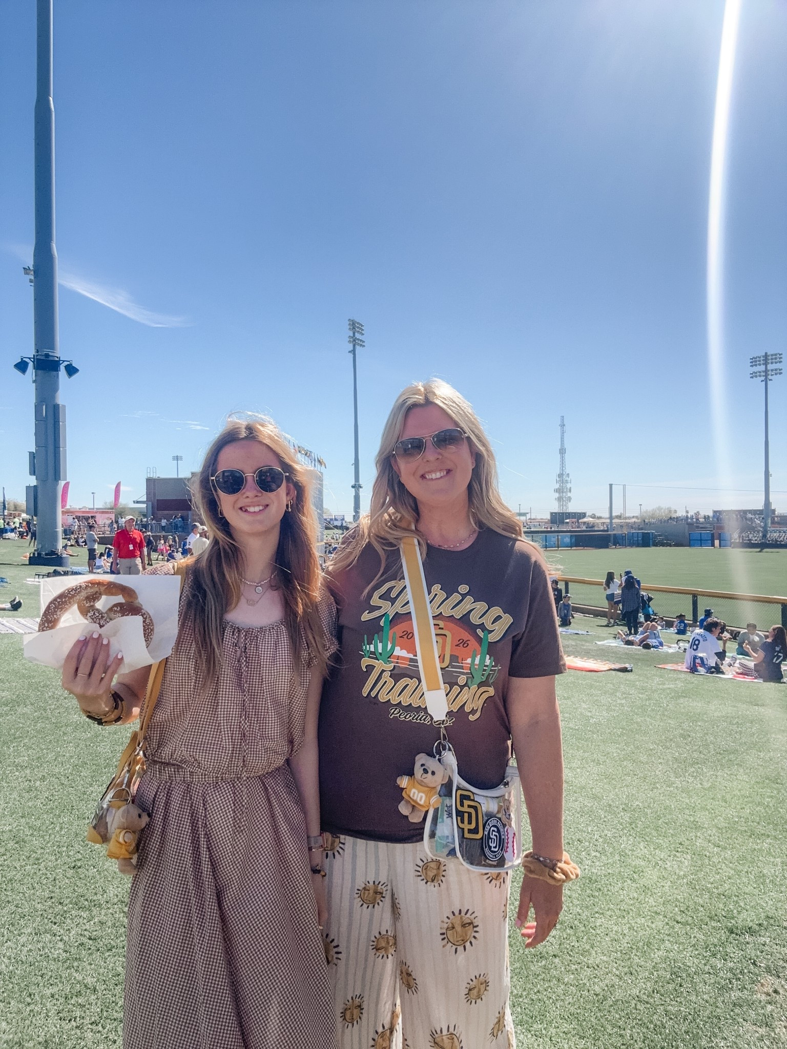 Game day looks ⚾️🫶🏻💛🌵

#LTKdayinmylife #LTKgrwm #LTKootd